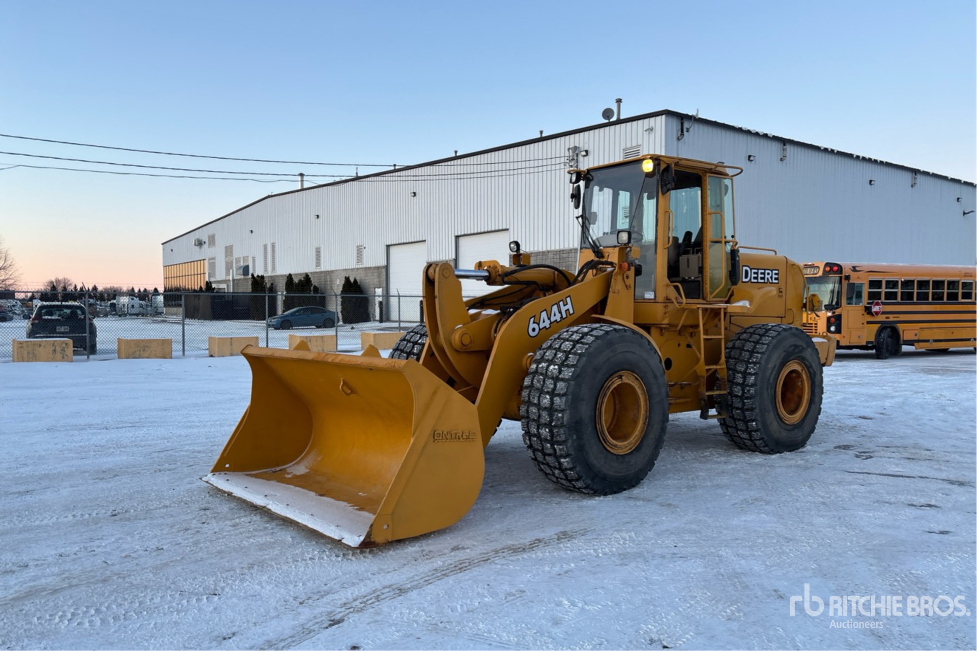 General Appearance with Picture, Left Front Corner