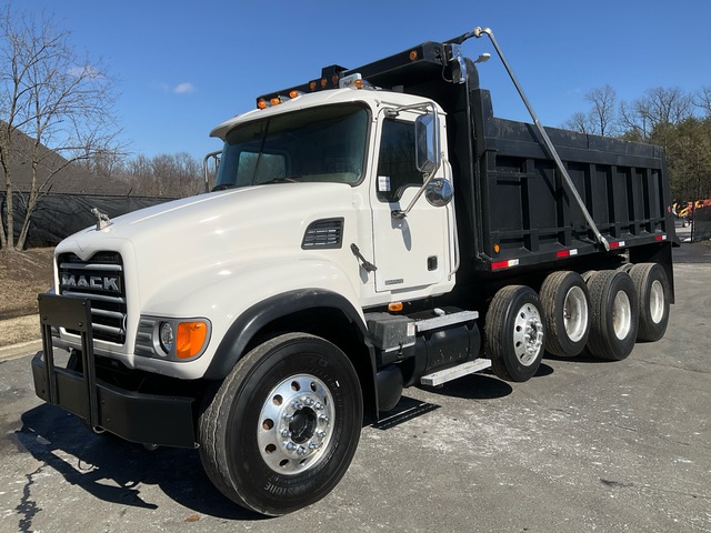 2007 Mack Granite CV713 10x4 Quad/A Dump Truck 2007 Mack Granite CV713 10x4 Quad/A Dump Truck