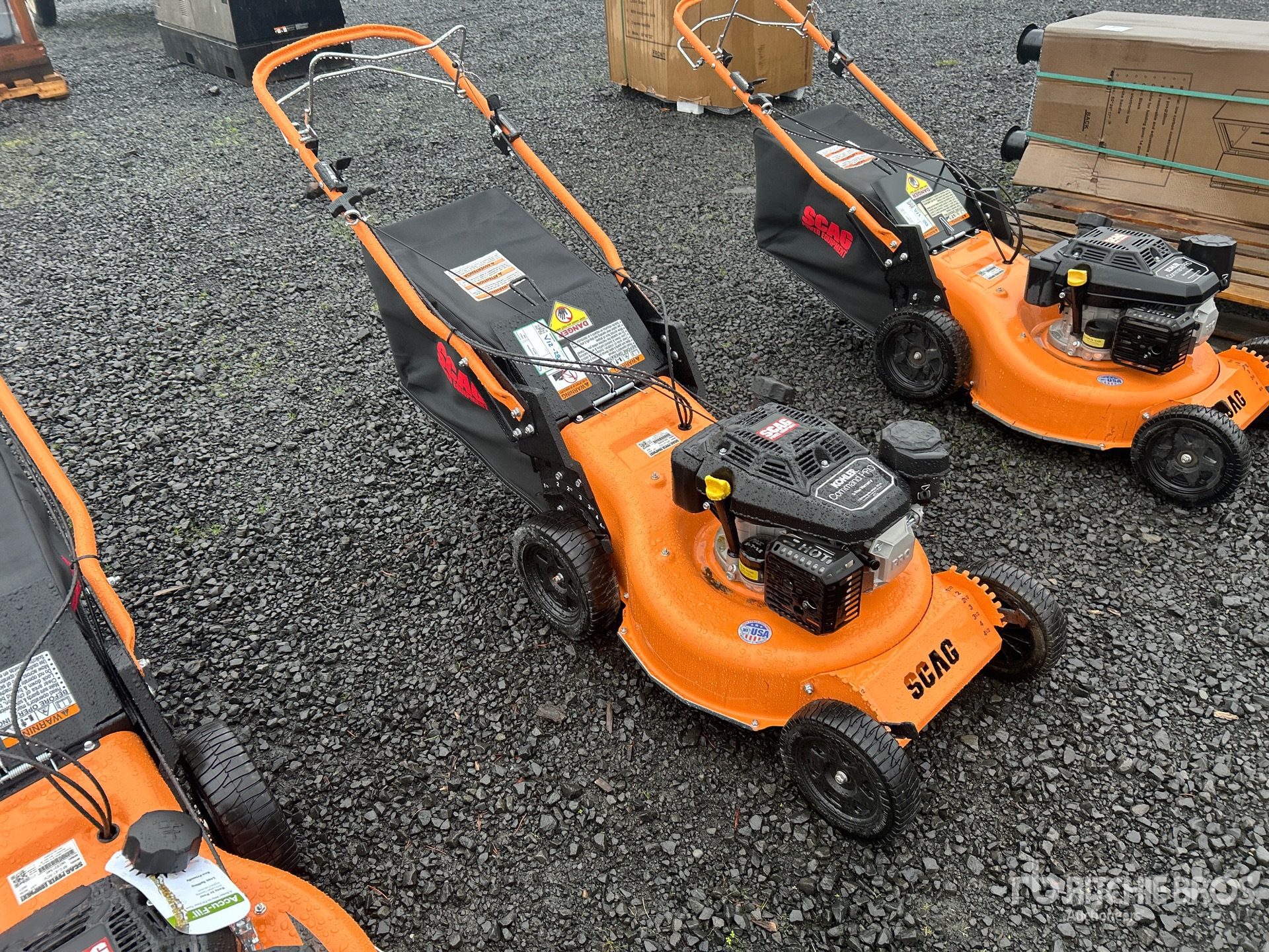 Aspect général with Image, coin avant droit