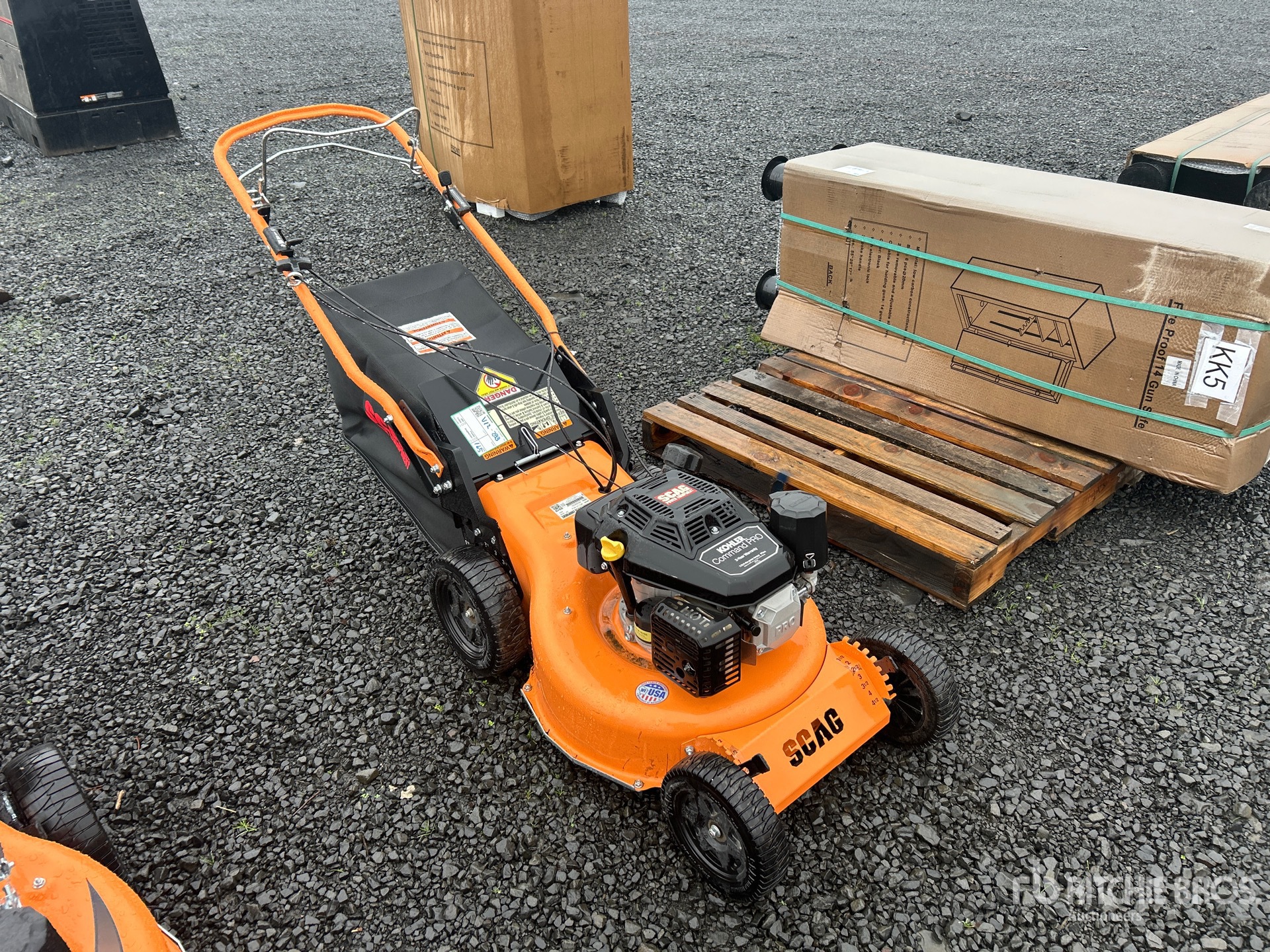 Aspect général with Image, coin avant droit