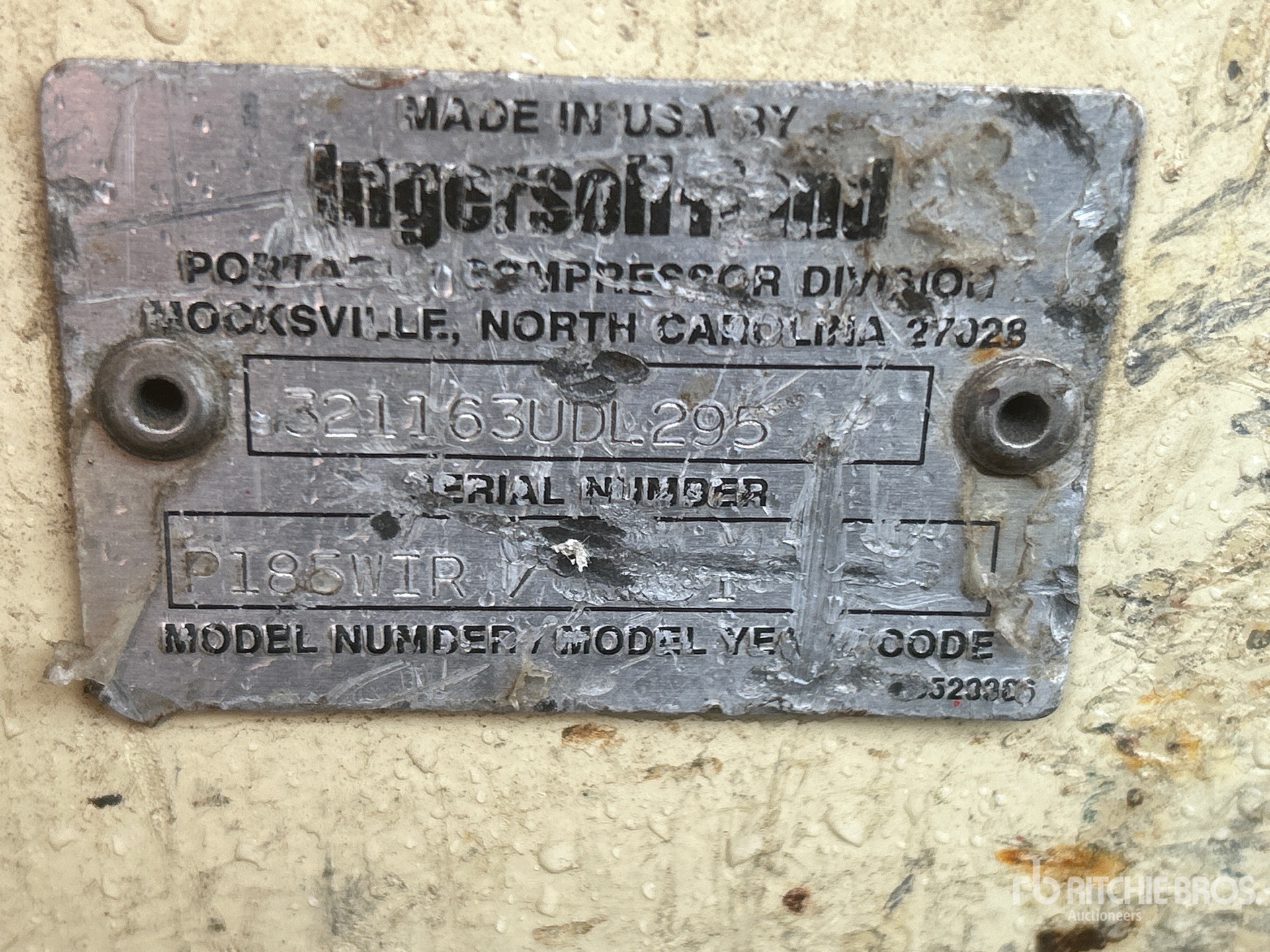 General Appearance with Unit Serial Number