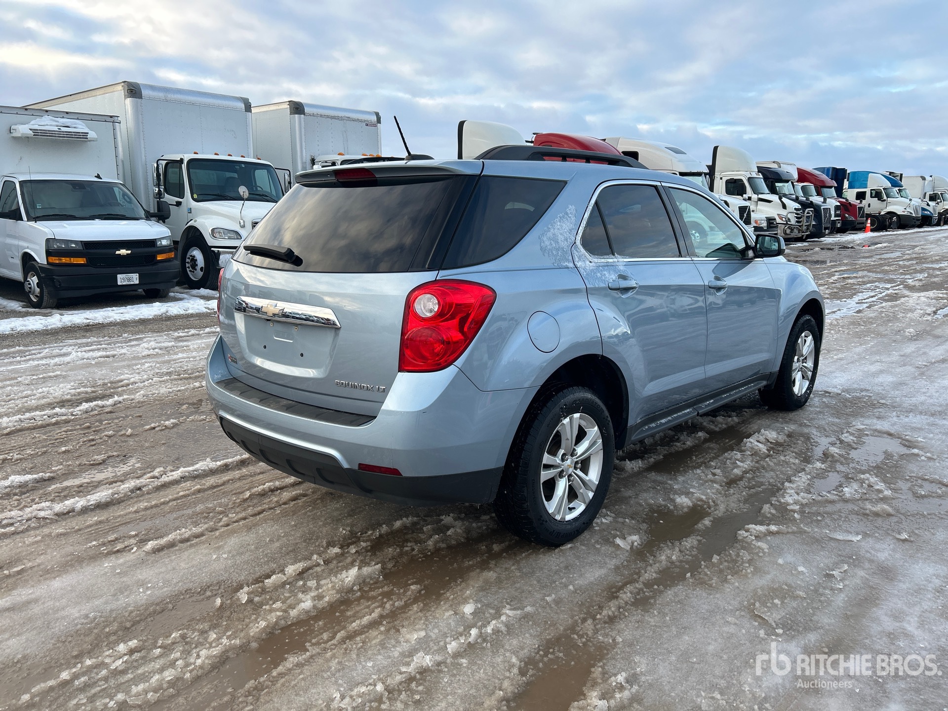 Aspect général with Image, coin arrière droit