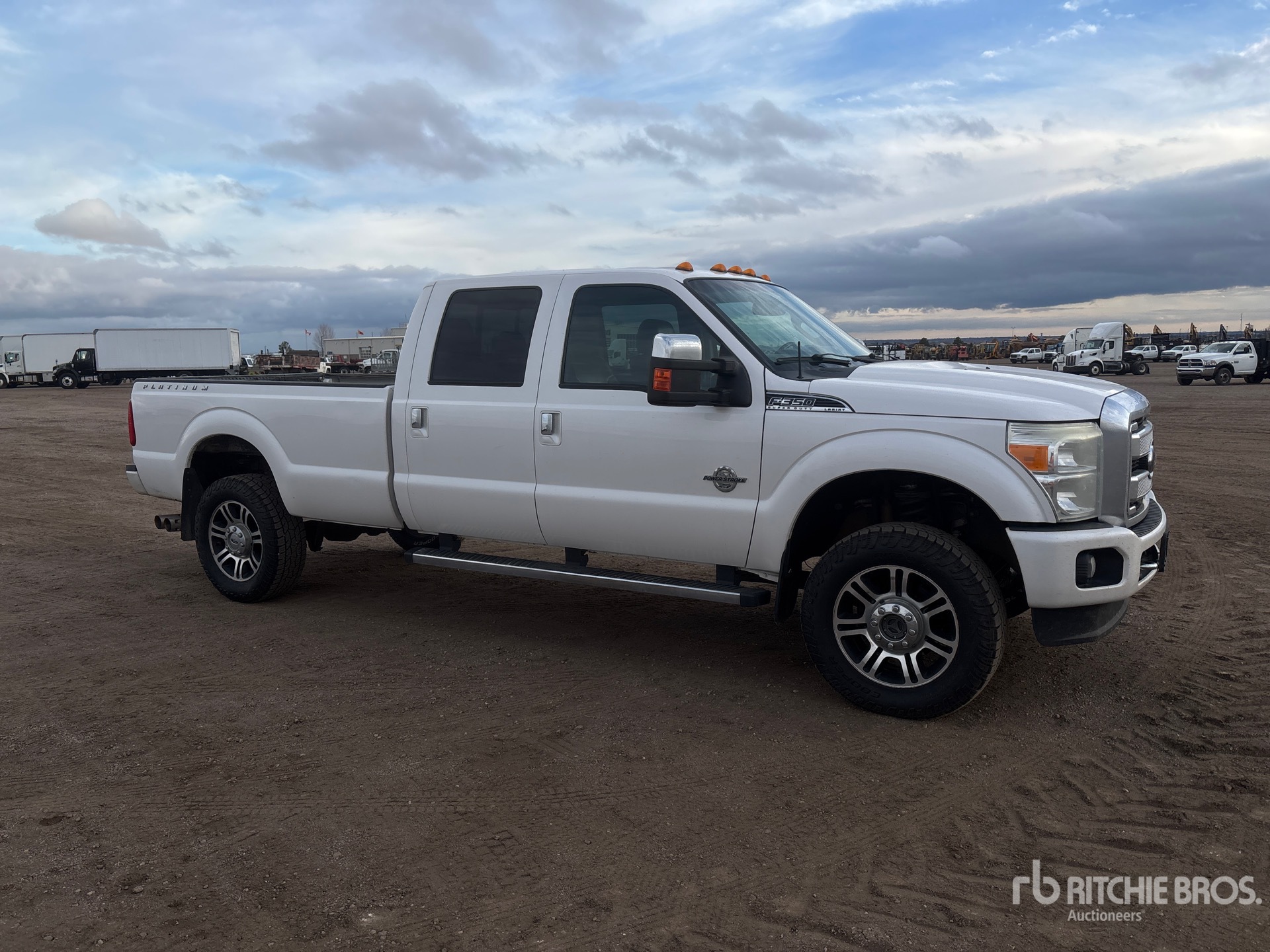 General Appearance with Image, coin avant droit