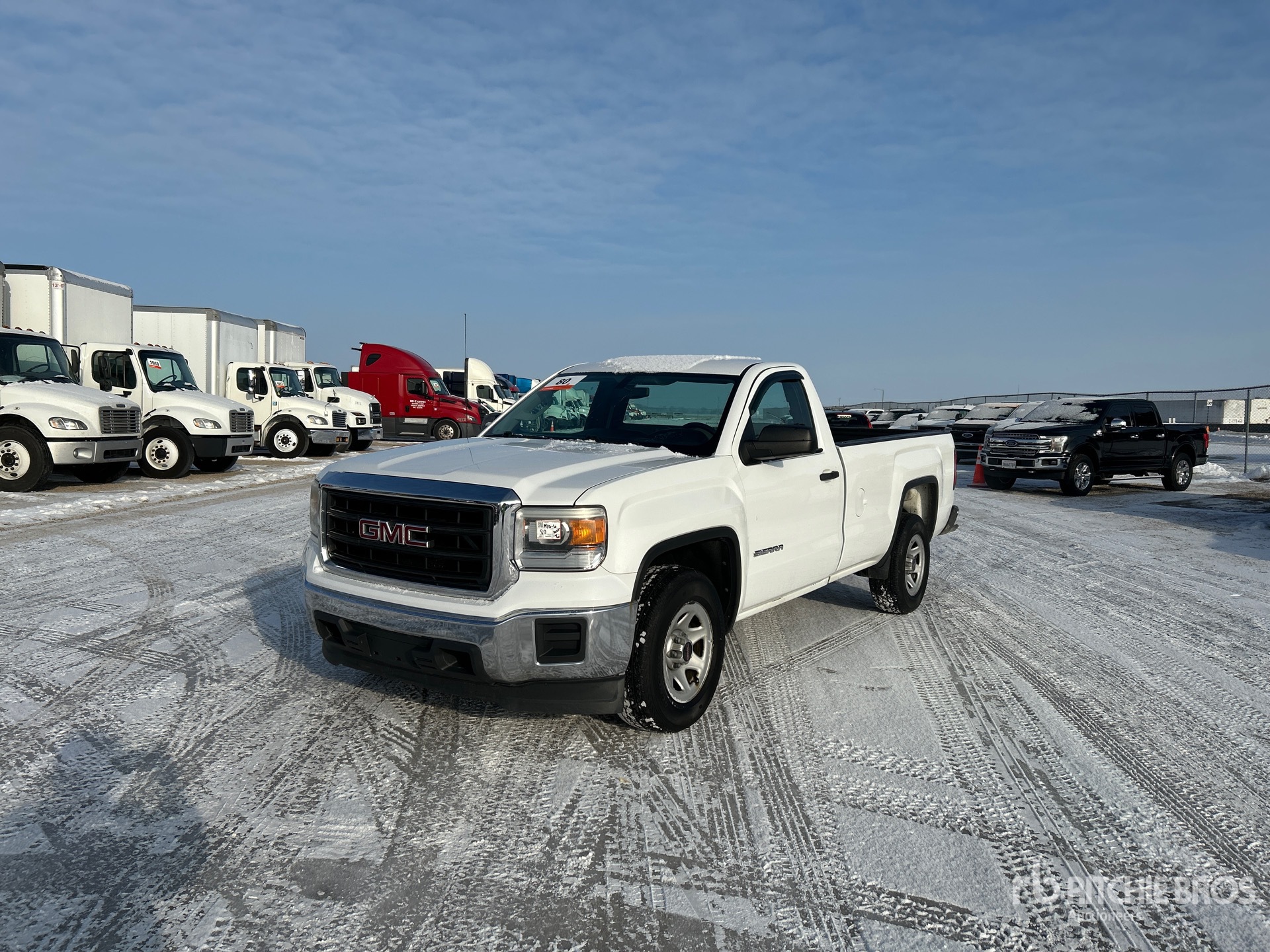 General Appearance with Foto, angolo anteriore sinistro