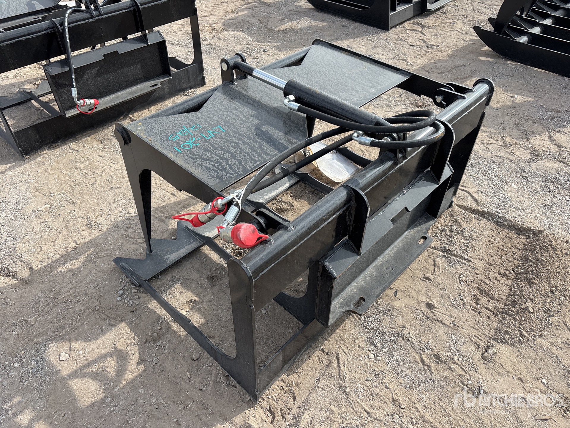 General Appearance with Bild, Ecke hinten links