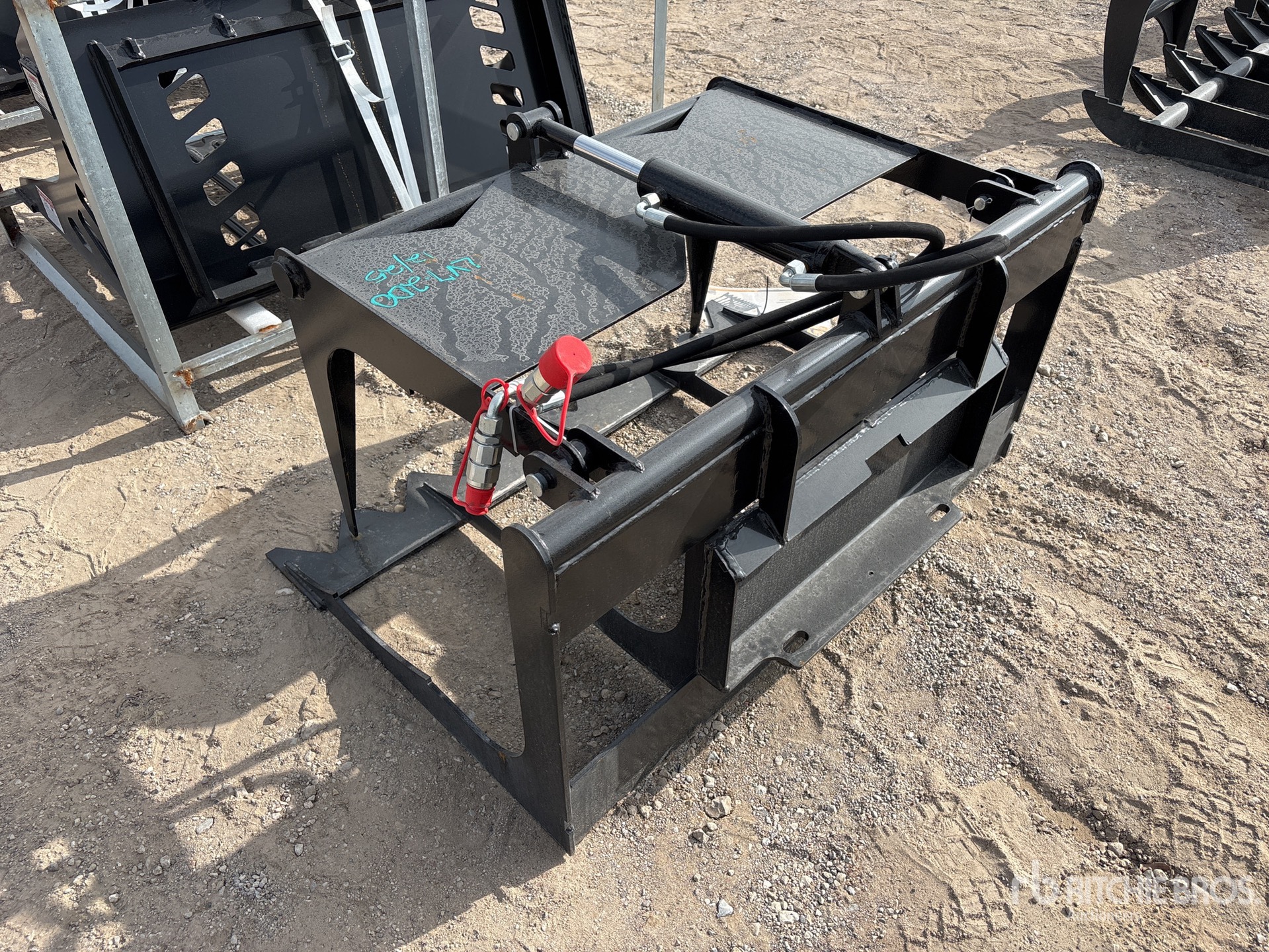 General Appearance with Bild, Ecke hinten links