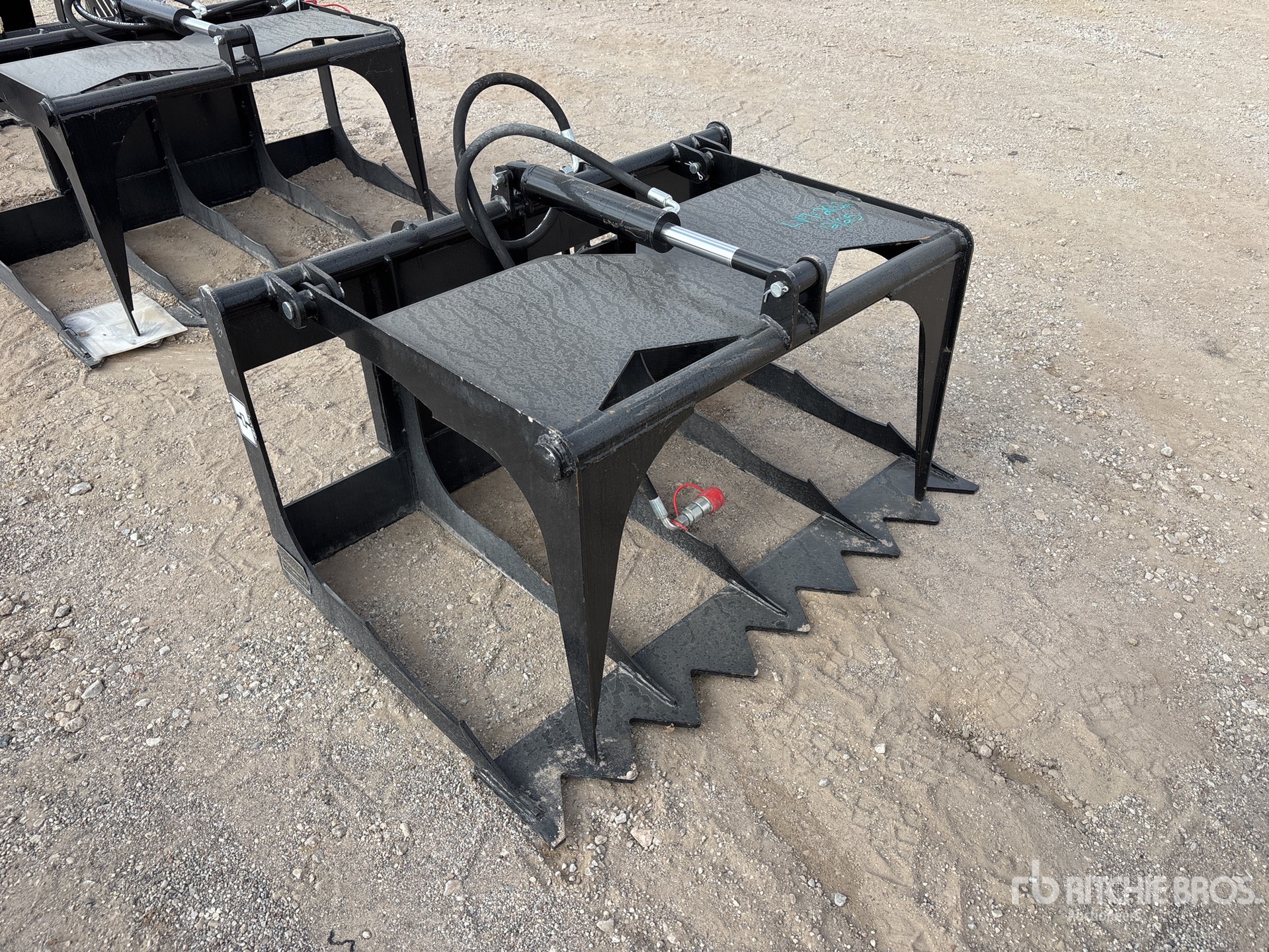 General Appearance with Bild, Ecke vorne rechts