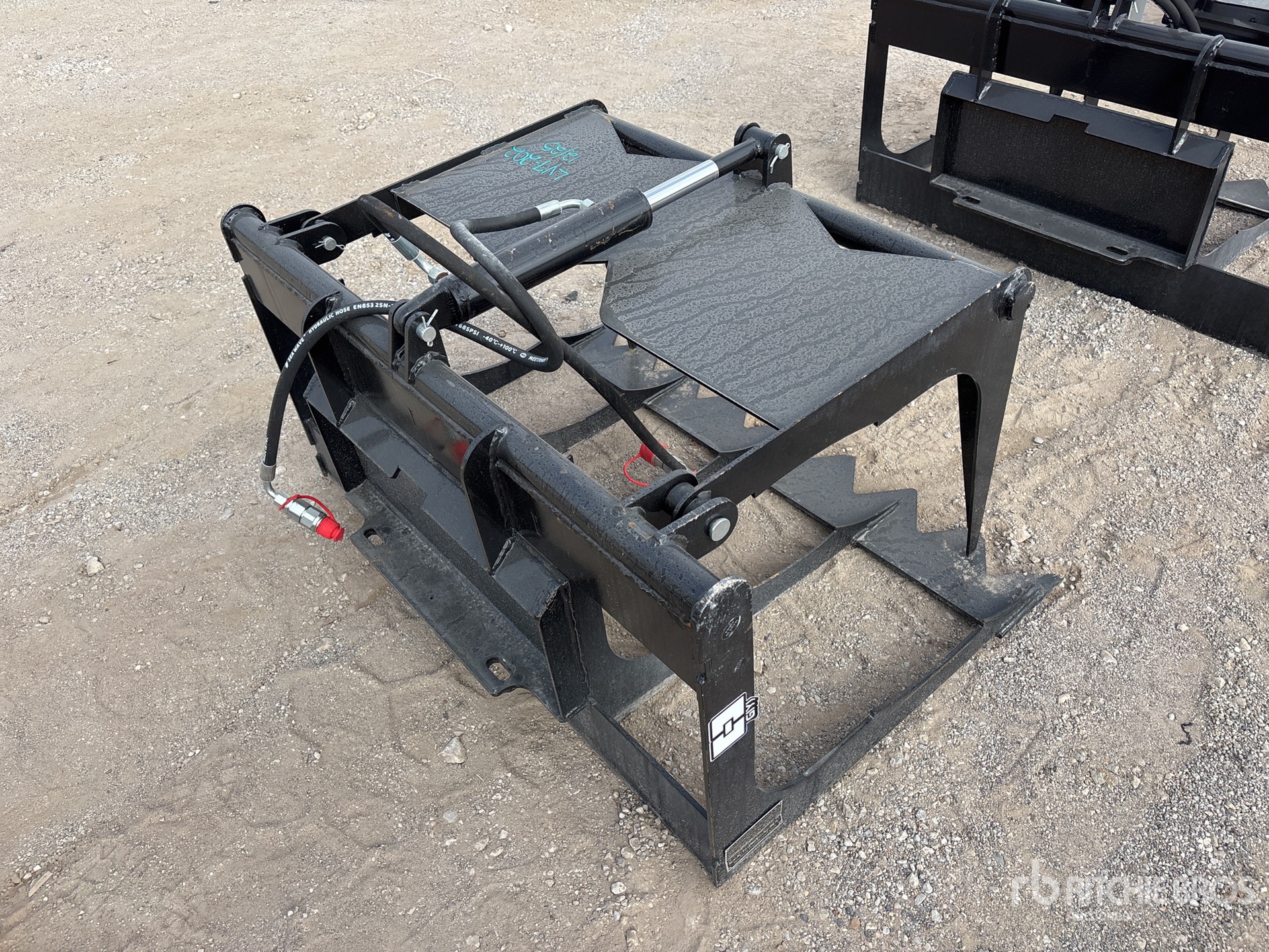 General Appearance with Bild, Ecke hinten rechts