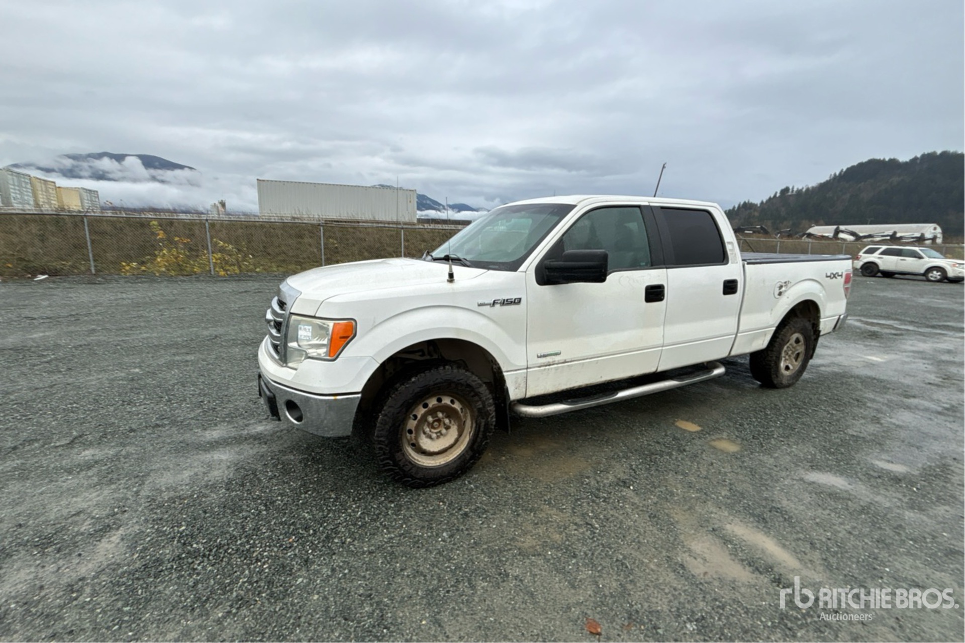 General Appearance with Picture, Left Front Corner