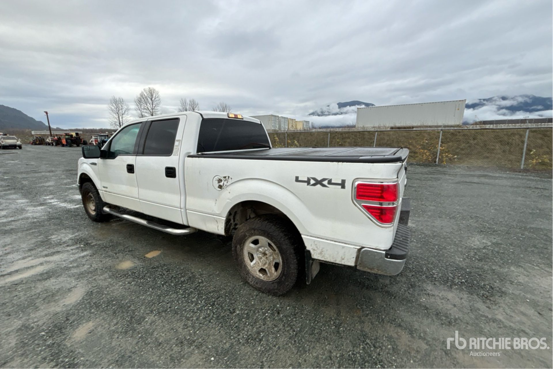 General Appearance with Picture, Left Rear Corner