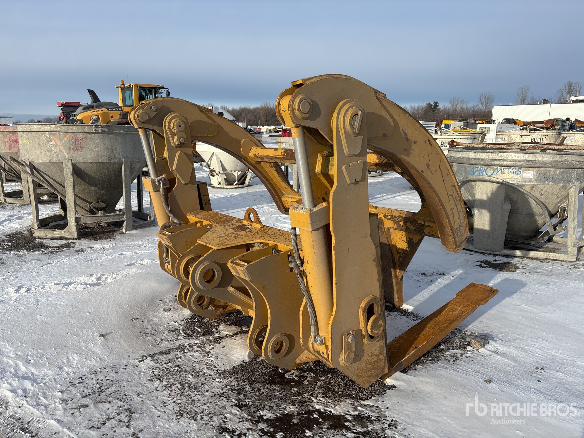 General Appearance with Bild, Ecke hinten rechts