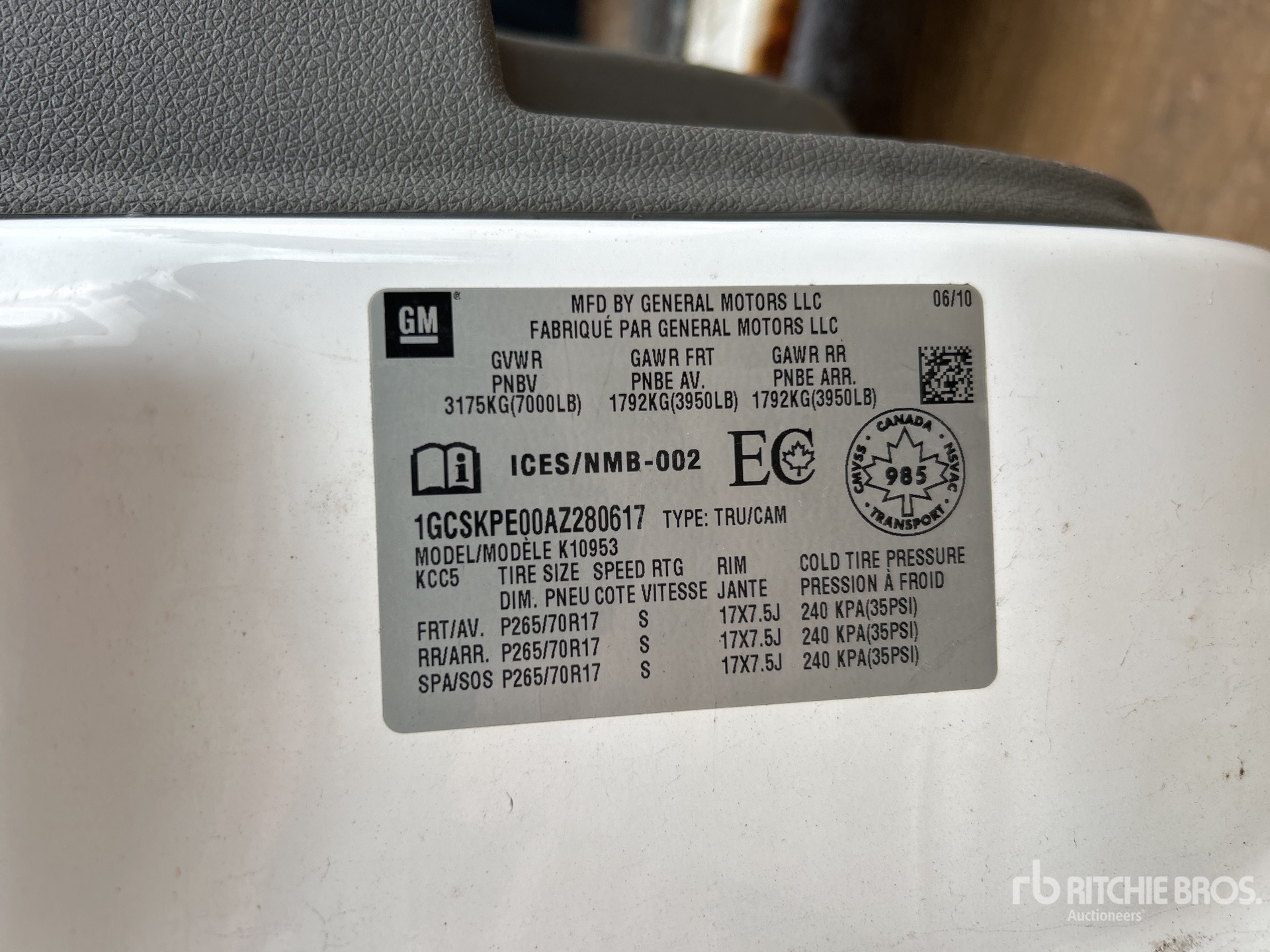 General Appearance with Serial Number / VIN