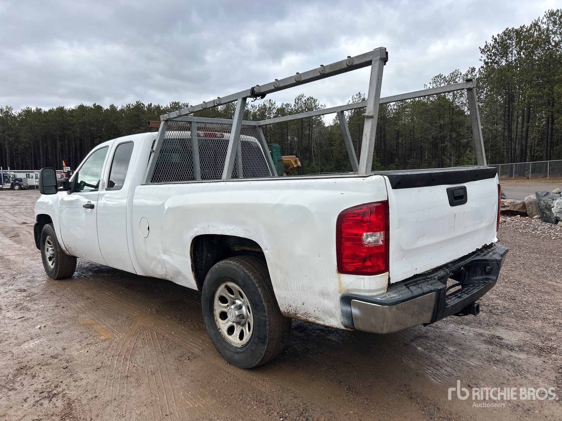 General Appearance with Picture, Left Rear Corner