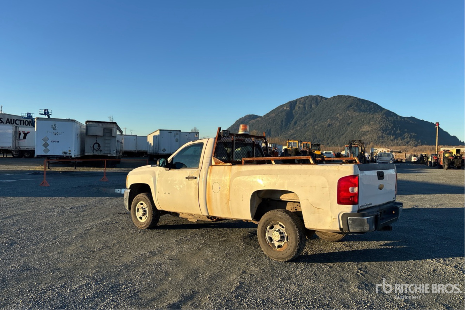 General Appearance with Picture, Left Rear Corner