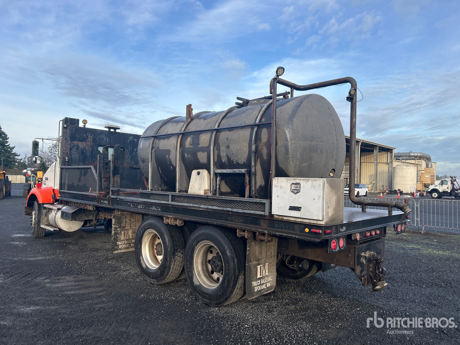 General Appearance with Picture, Left Rear Corner