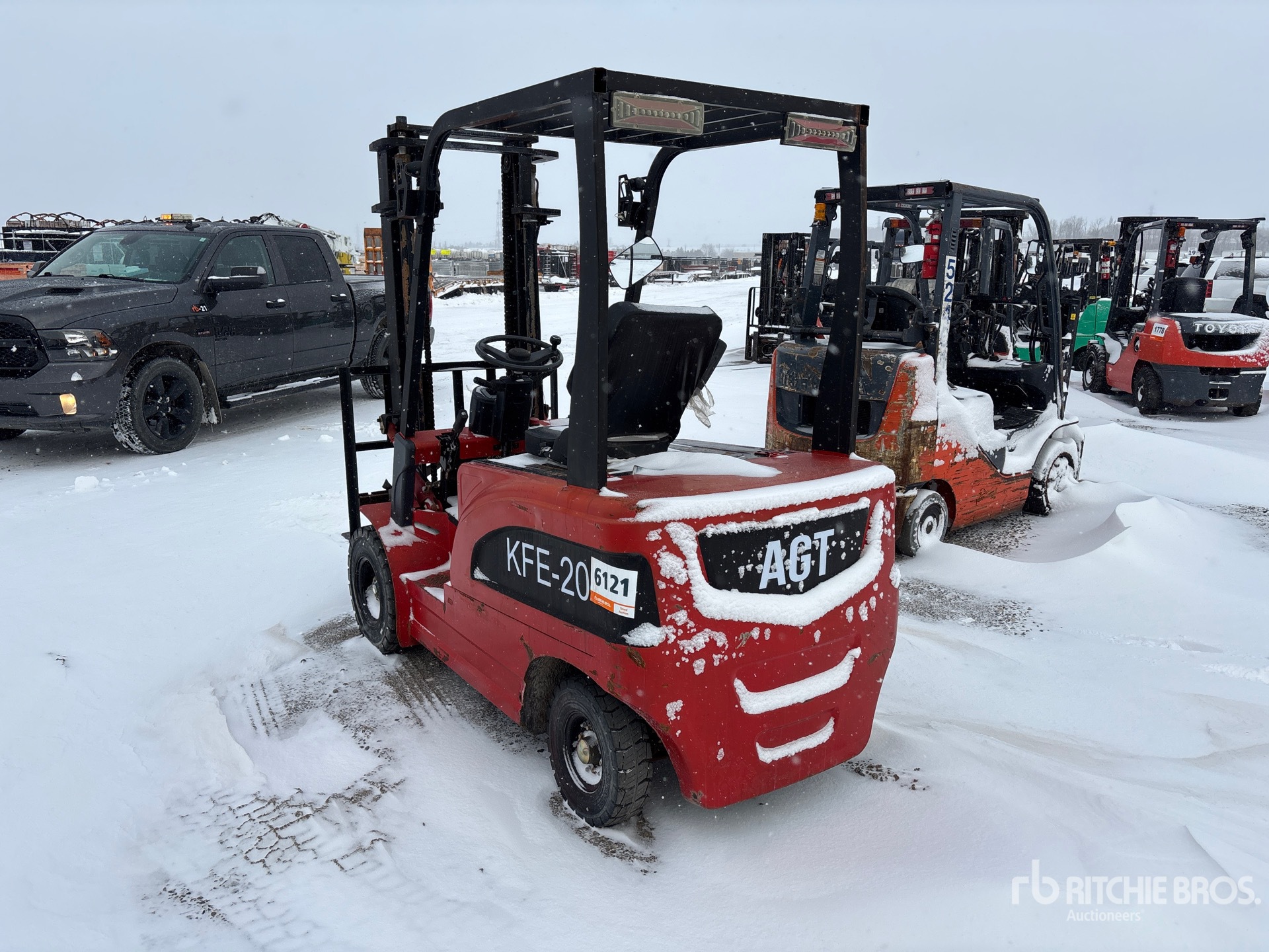 General Appearance with Picture, Right Rear Corner