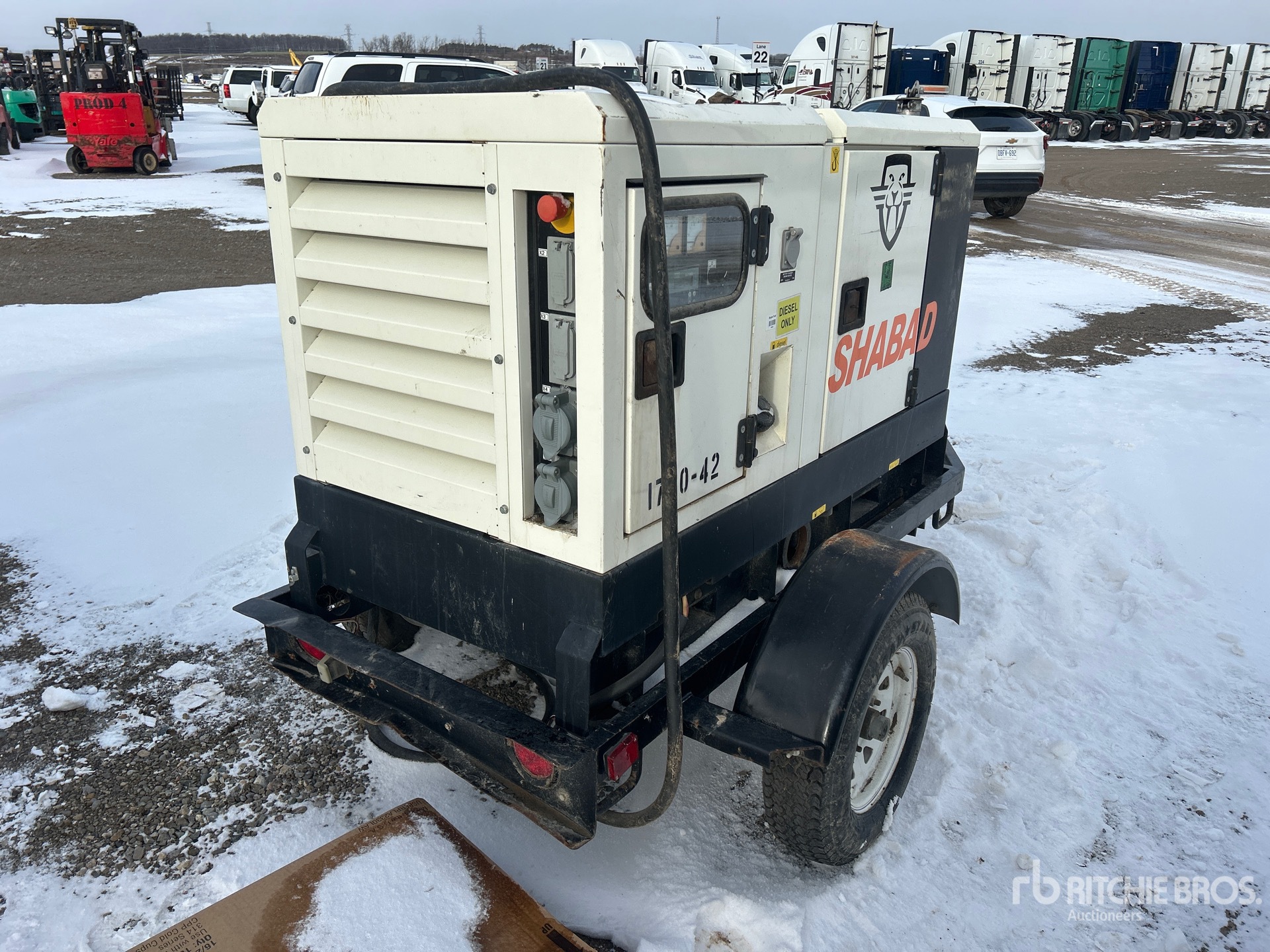 General Appearance with Picture, Right Rear Corner