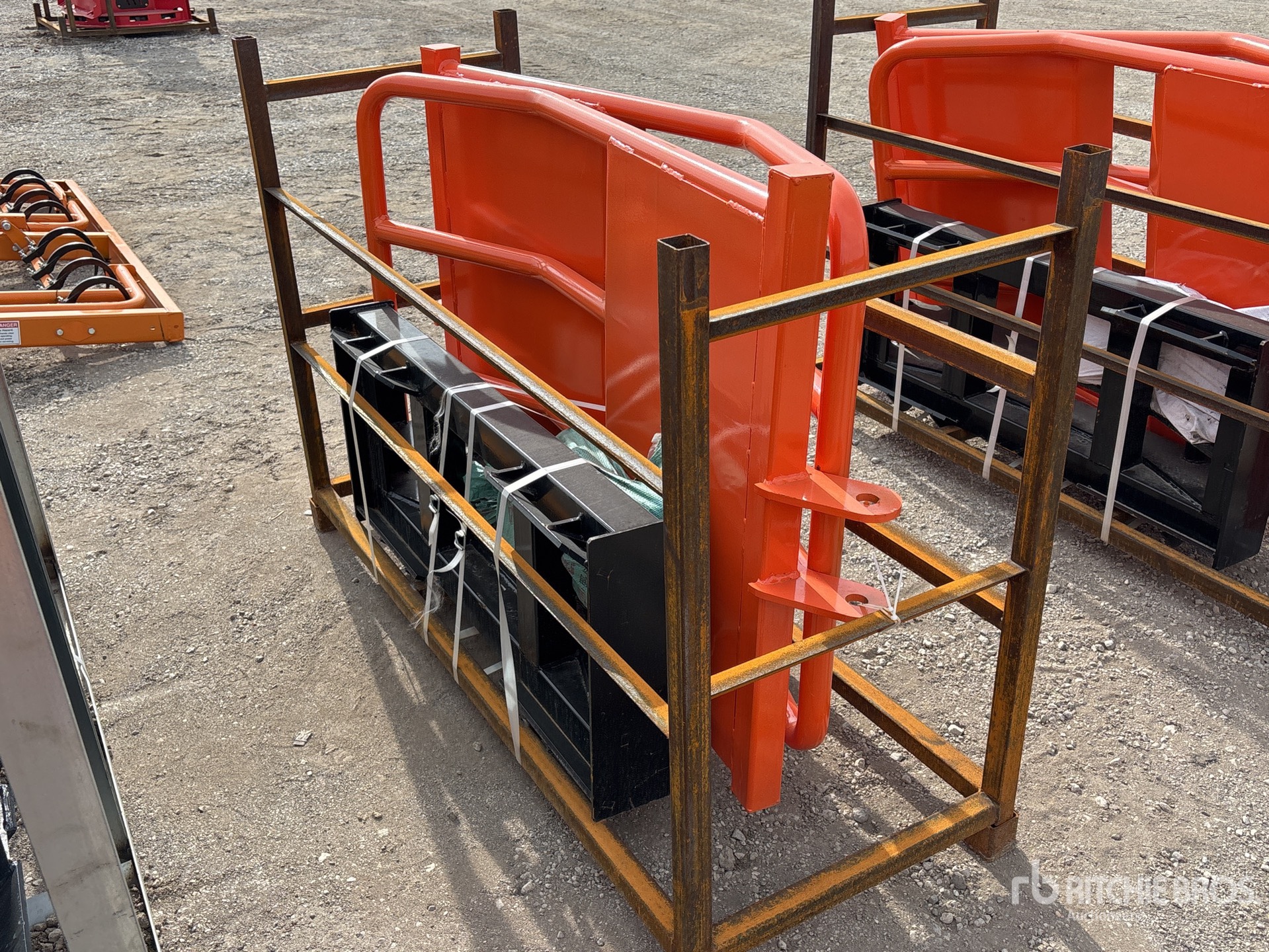 General Appearance with Bild, Ecke hinten rechts