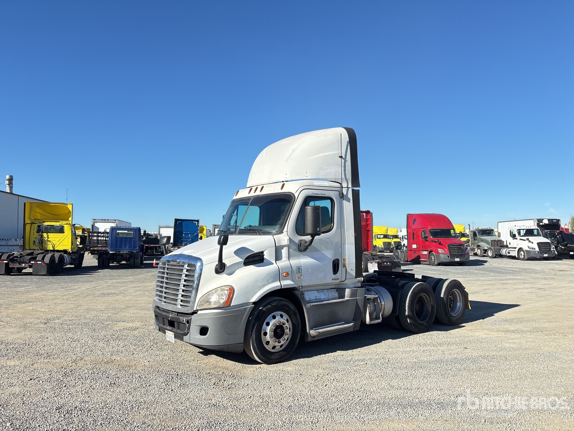 General Appearance with Imagen: esquina delantera izquierda