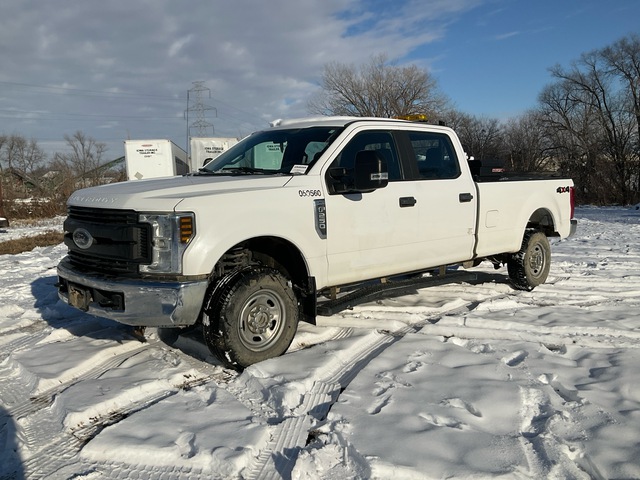 2018 Ford F-250 XL 4x4 Crew Cab Pickup