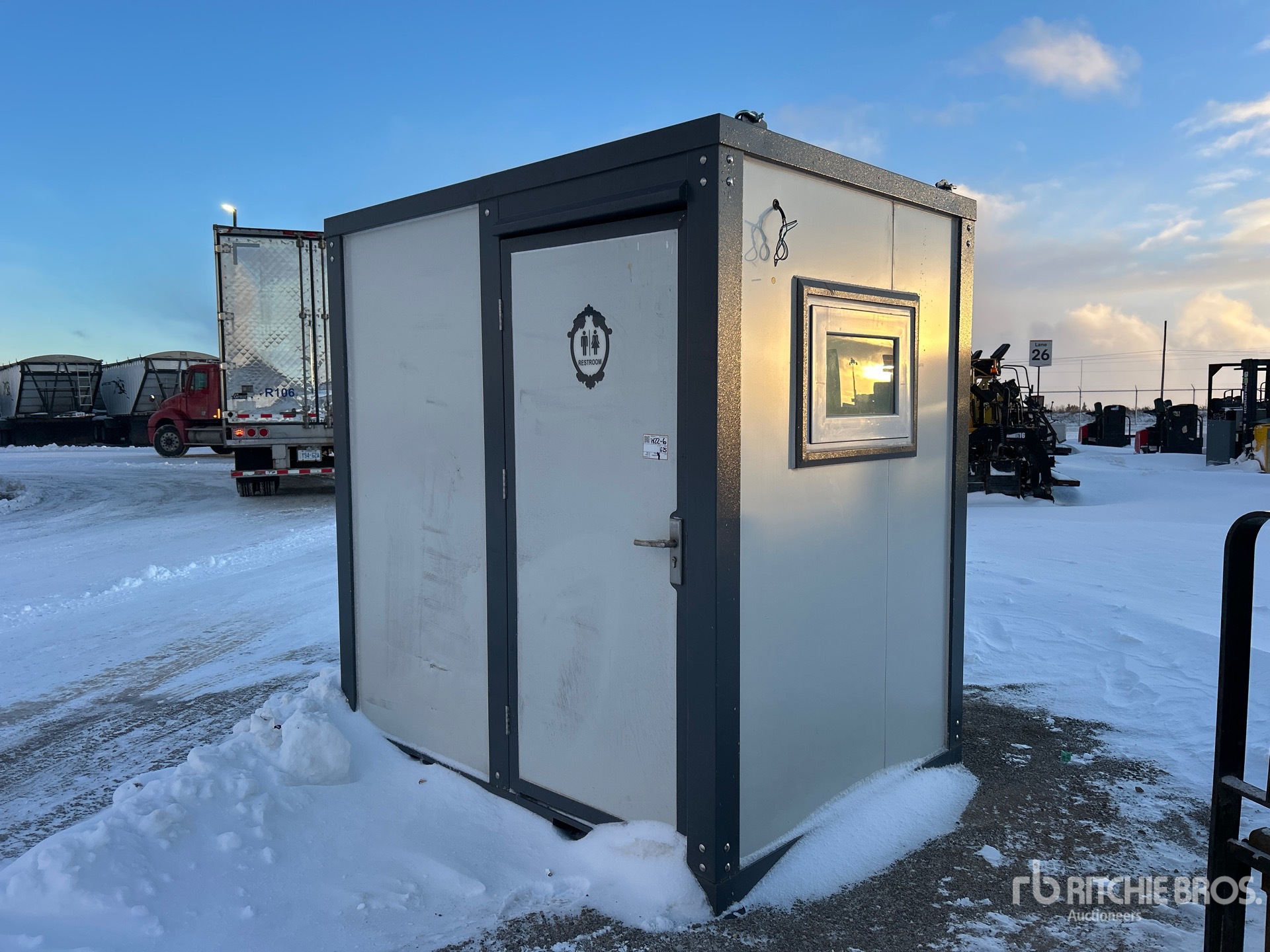 General Appearance with Zdjęcie, lewy górny róg