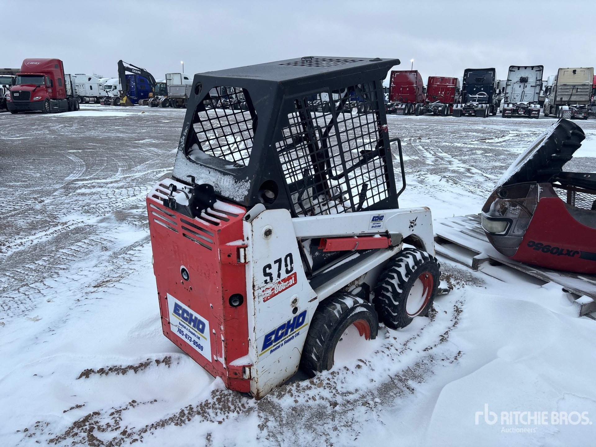 General Appearance with Picture, Right Rear Corner