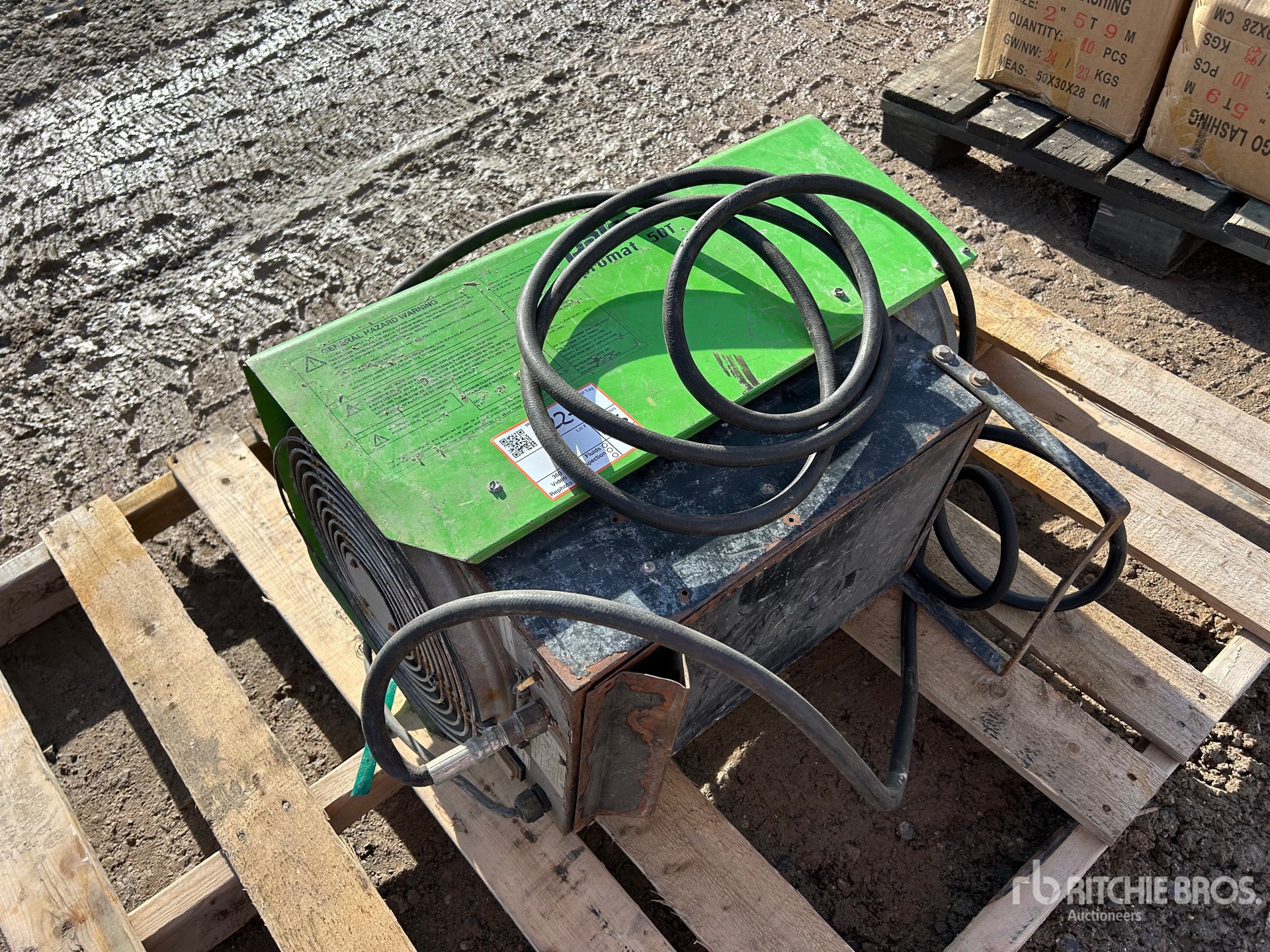 General Appearance with Picture, Right Front Corner