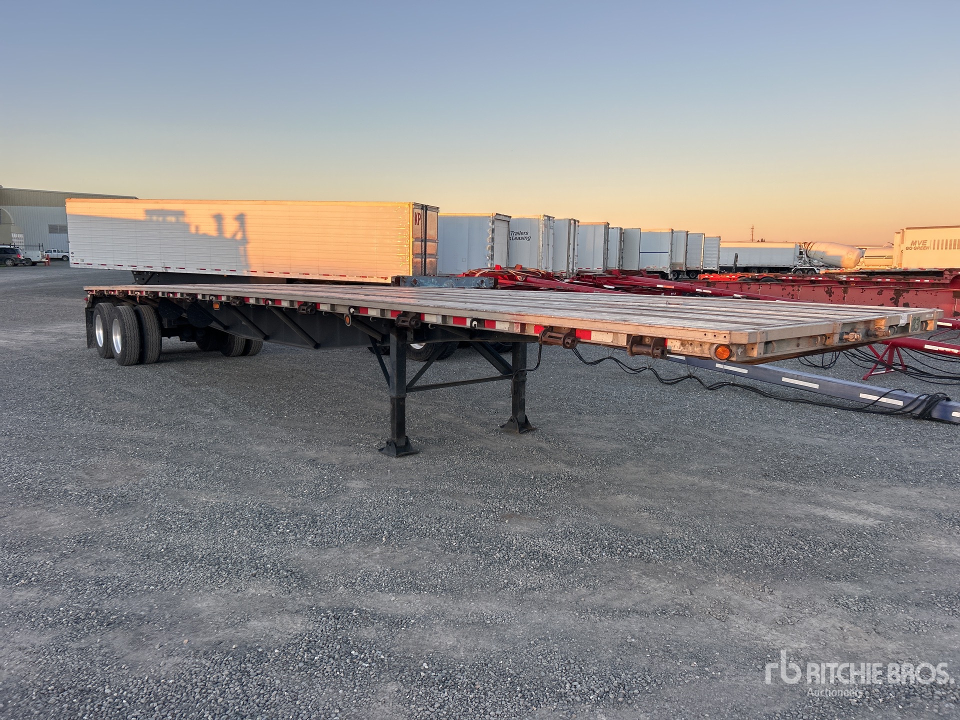 General Appearance with Imagen: esquina delantera derecha