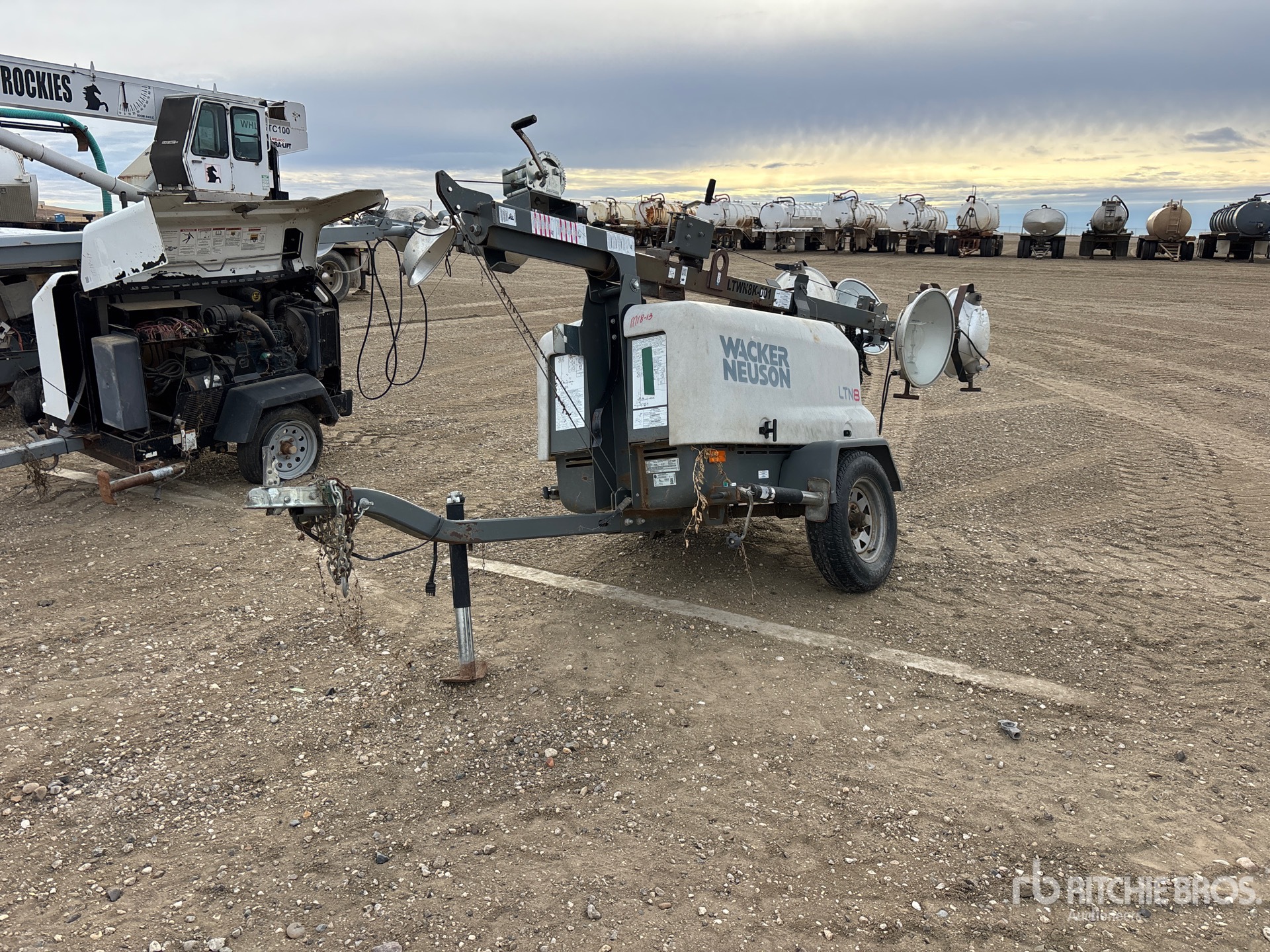 General Appearance with Picture, Left Front Corner