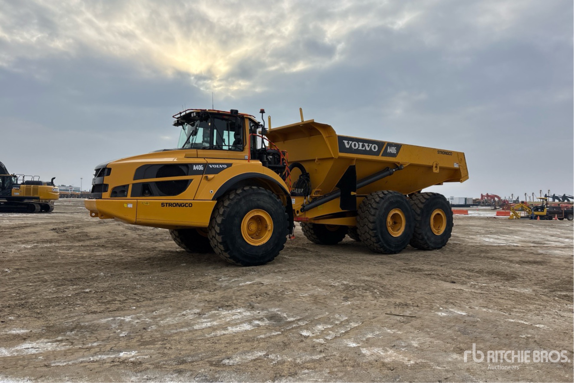 General Appearance with Picture, Left Front Corner