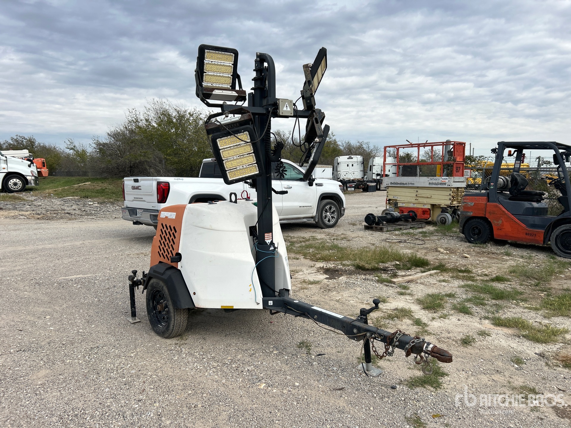 General Appearance with Picture, Right Front Corner