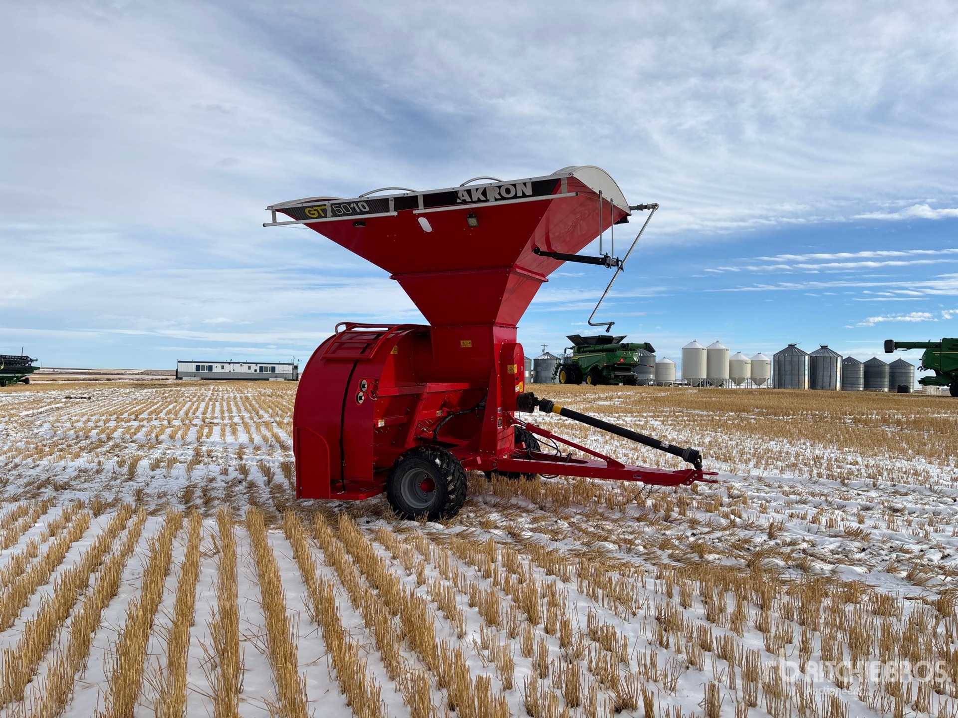 Aspect général with Image, coin avant droit