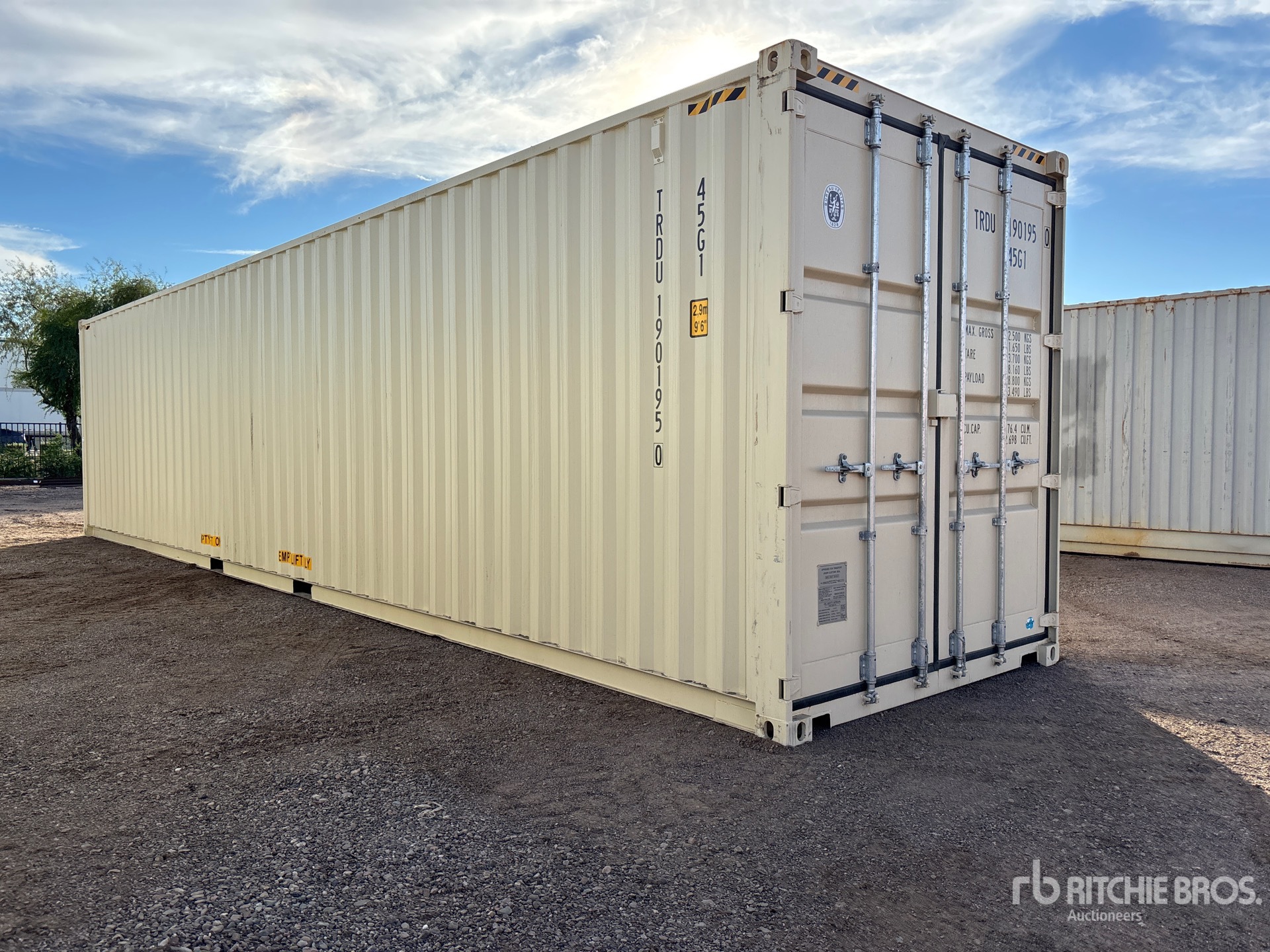 General Appearance with Picture, Right Front Corner