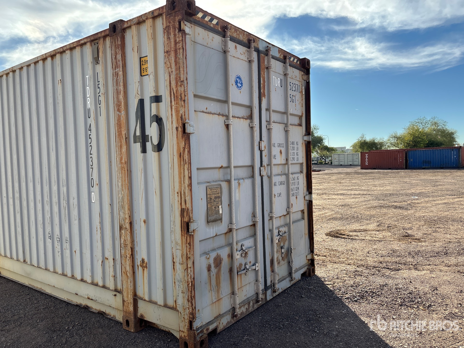 General Appearance with Picture, Right Front Corner