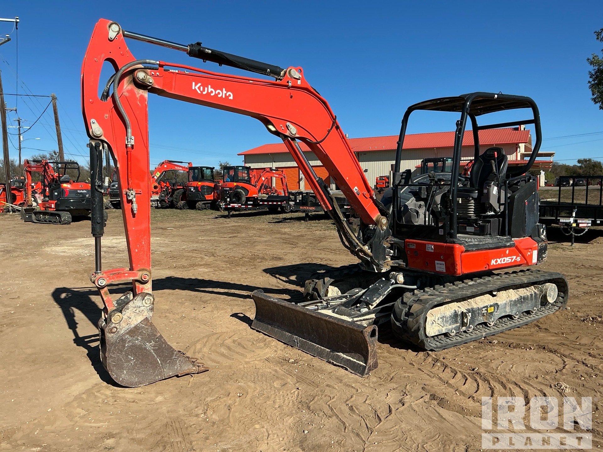 General Appearance with Picture, Left Front Corner