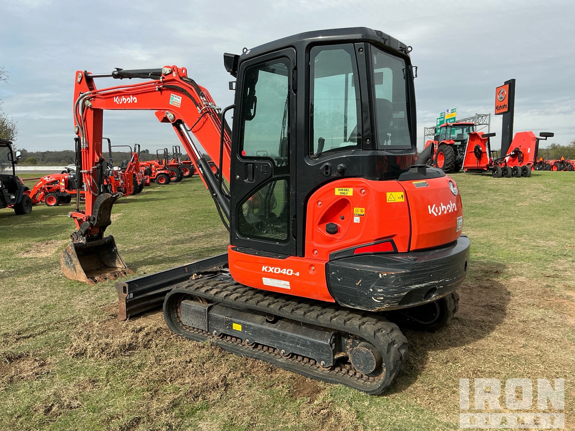 General Appearance with Picture, Left Rear Corner