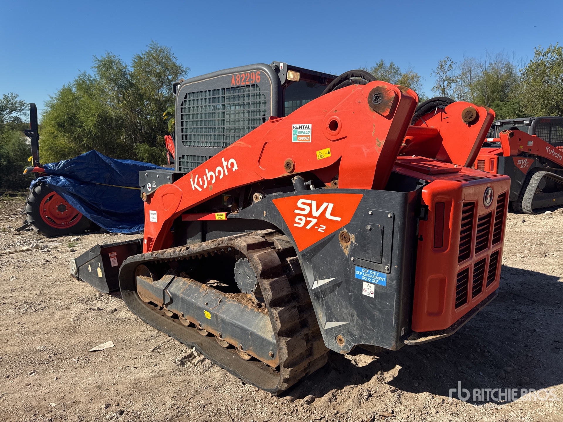 General Appearance with Foto, angolo posteriore sinistro