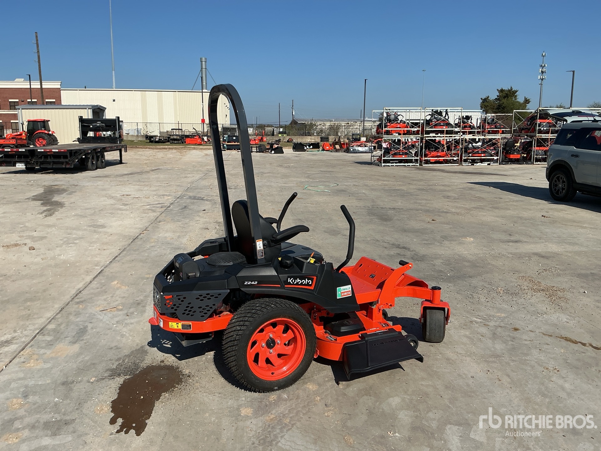 General Appearance with Foto, angolo anteriore sinistro