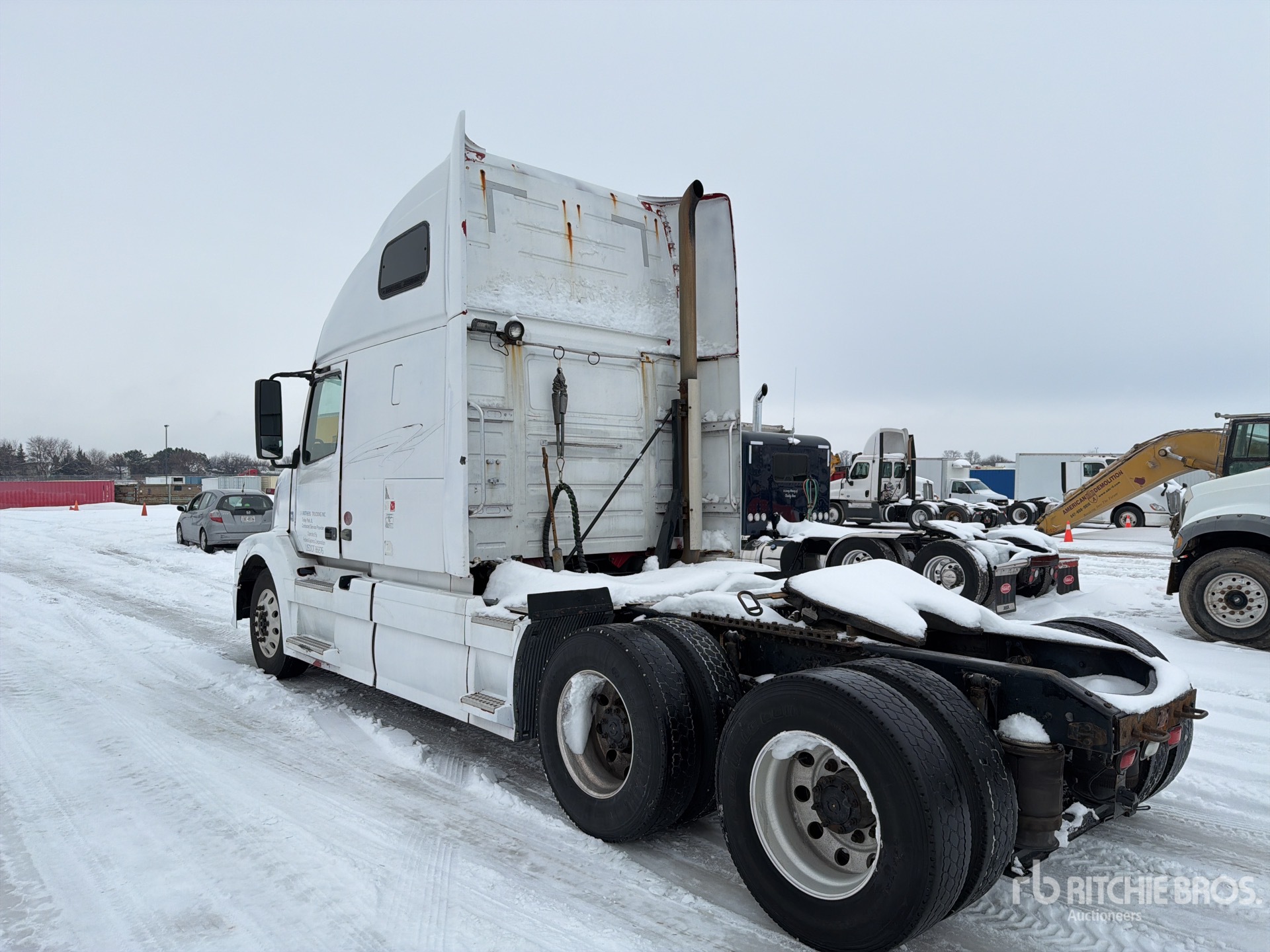 General Appearance with Picture, Left Rear Corner