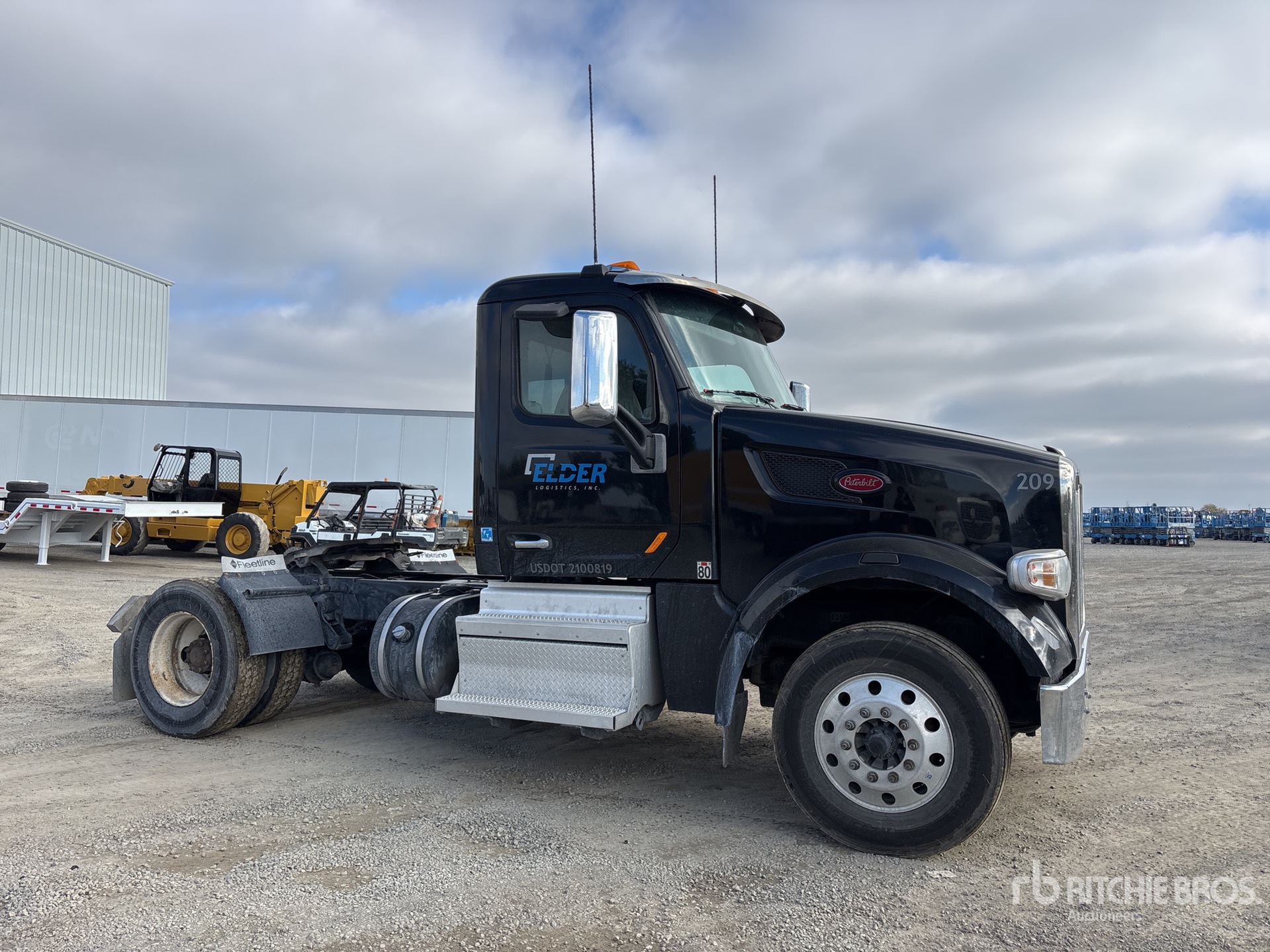 General Appearance with Imagen: esquina delantera derecha