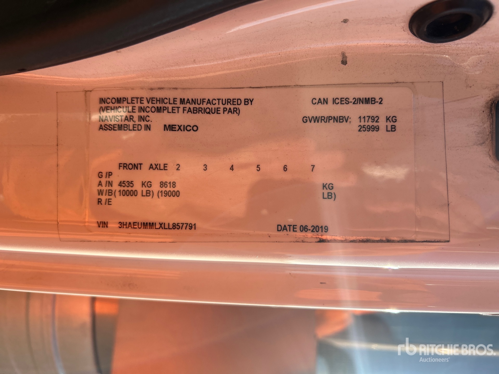 General Appearance with Serial Number / VIN