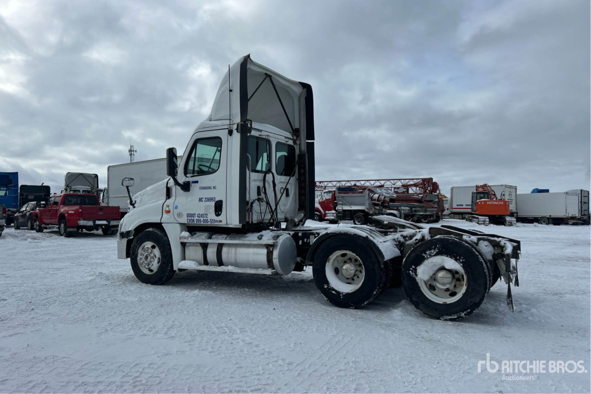 General Appearance with Bild, Ecke hinten links