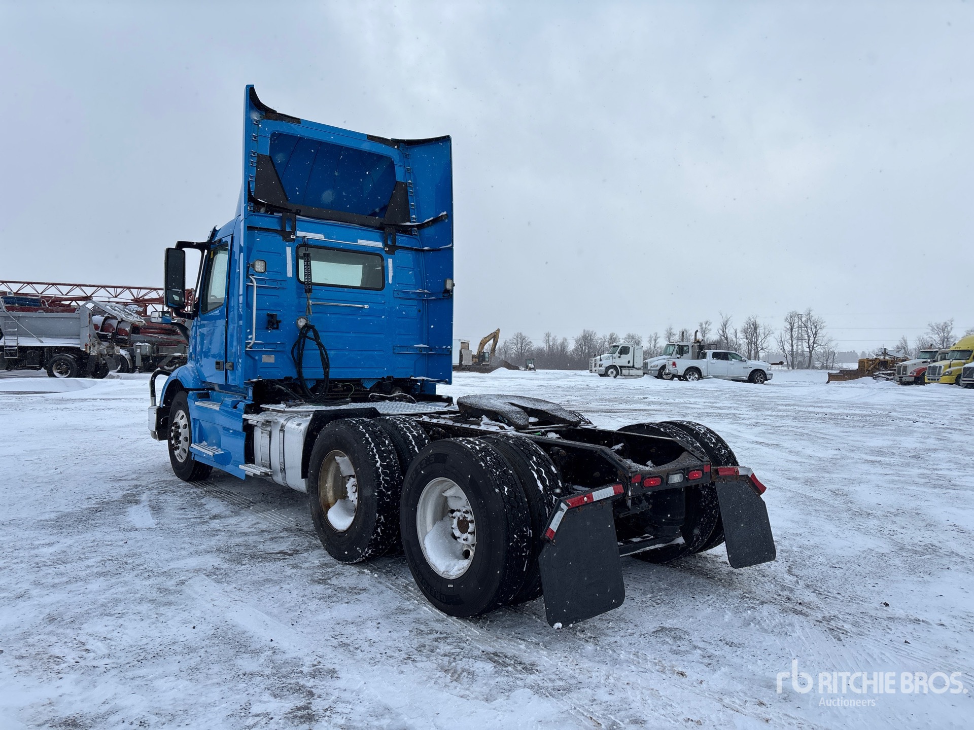 Aspect général with Image, coin arrière gauche