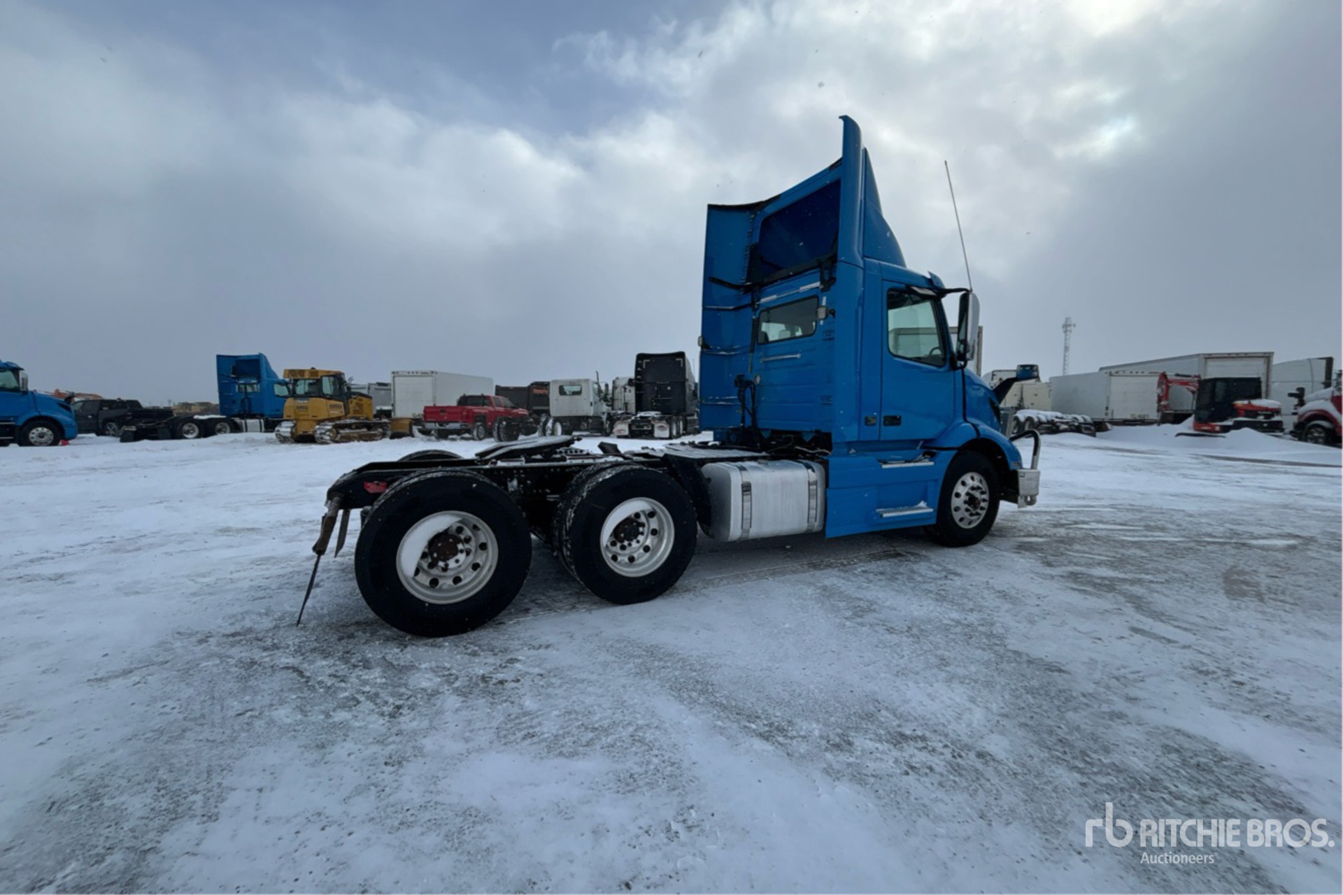 General Appearance with Imagen: esquina trasera derecha