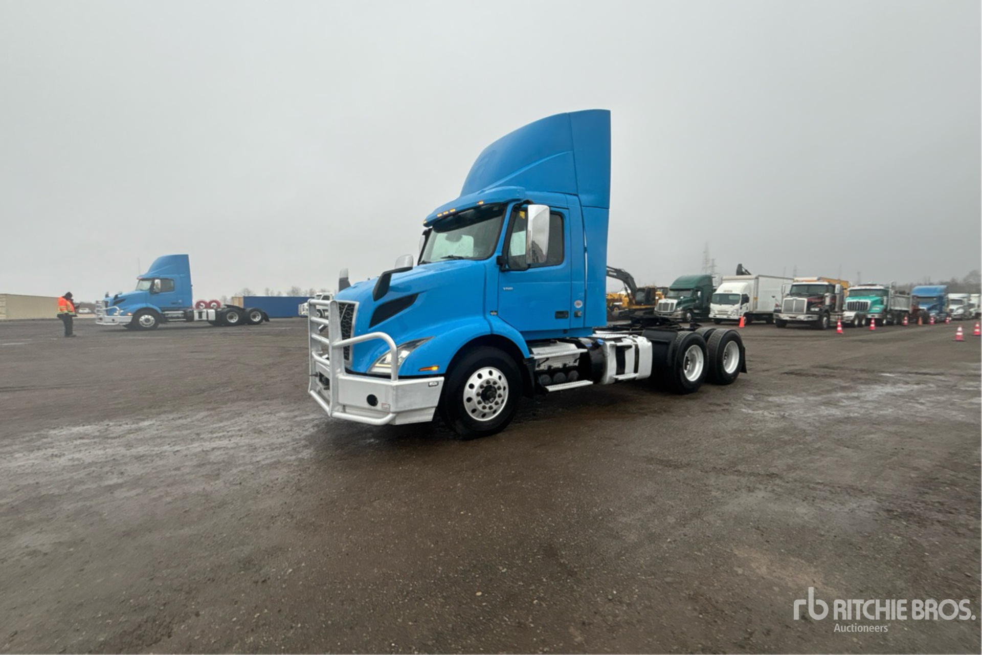 Aspect général with Image, coin avant gauche