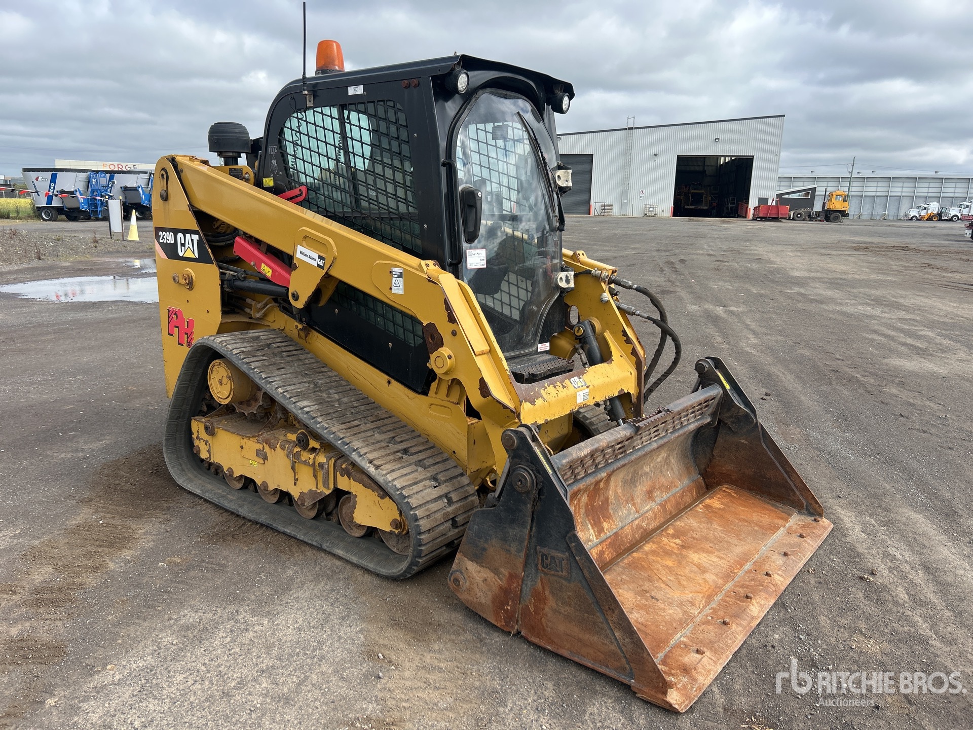 General Appearance with Picture, Right Front Corner