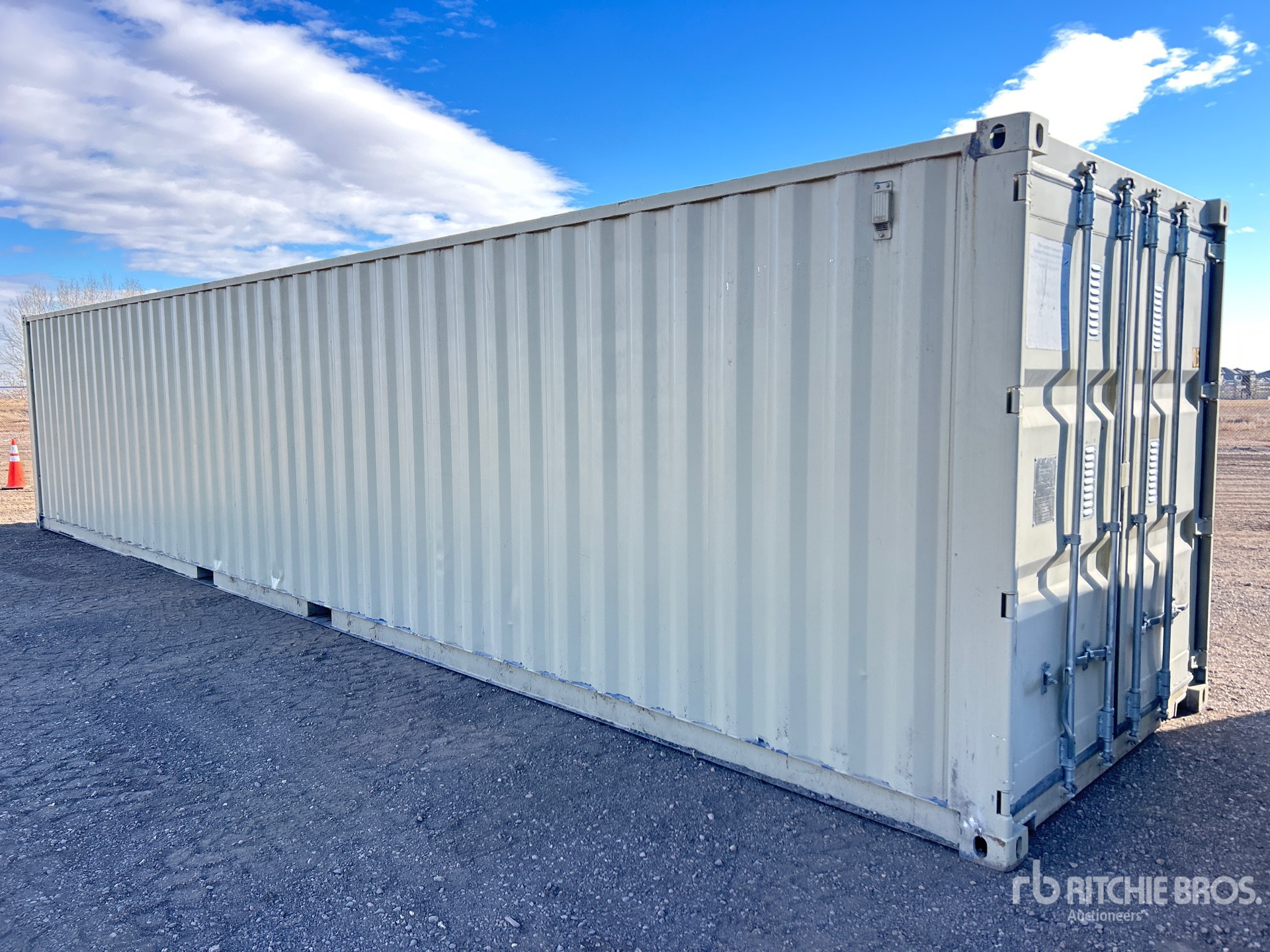 General Appearance with Zdjęcie, lewy dolny róg