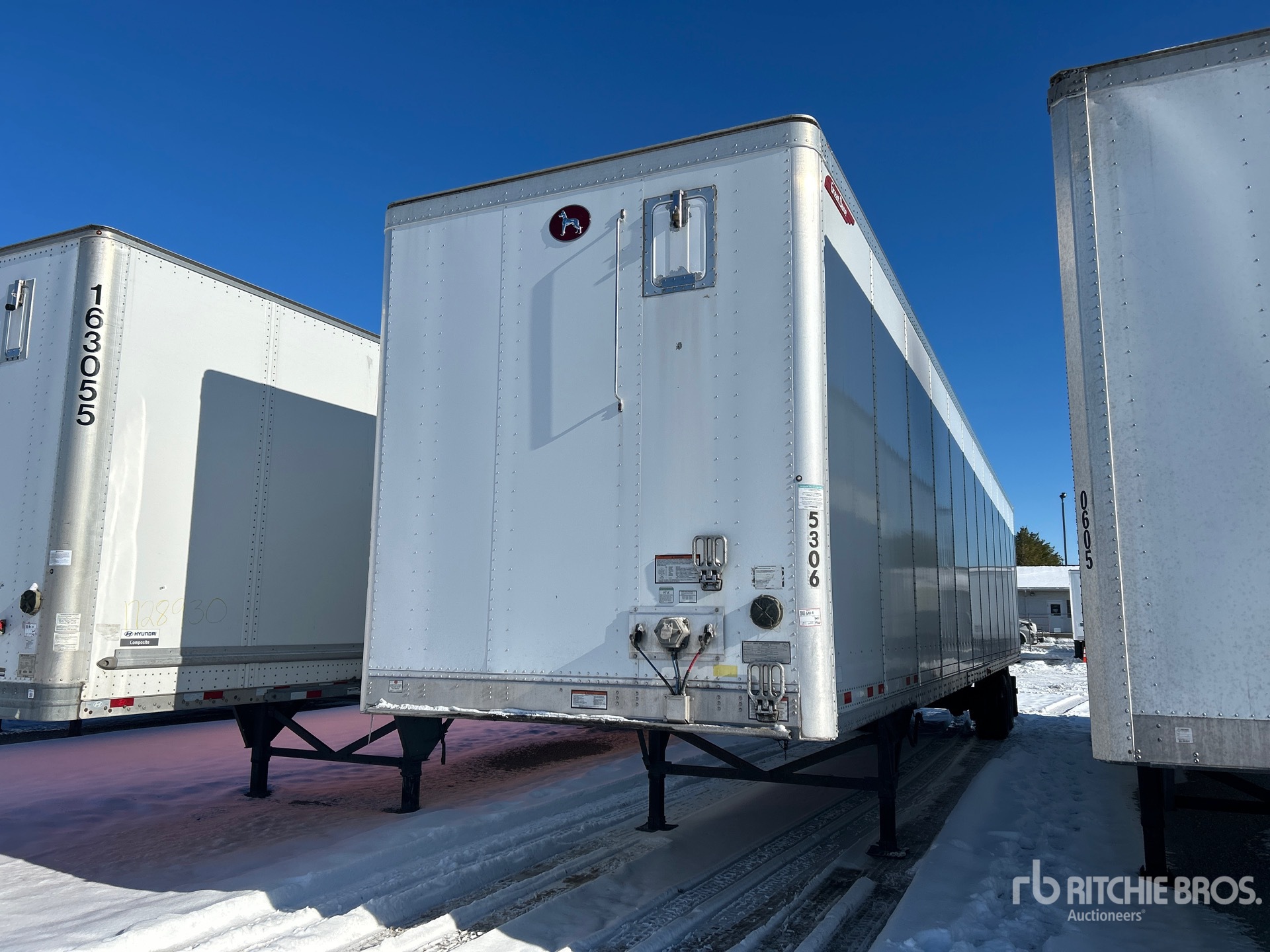 General Appearance with Featured Photo