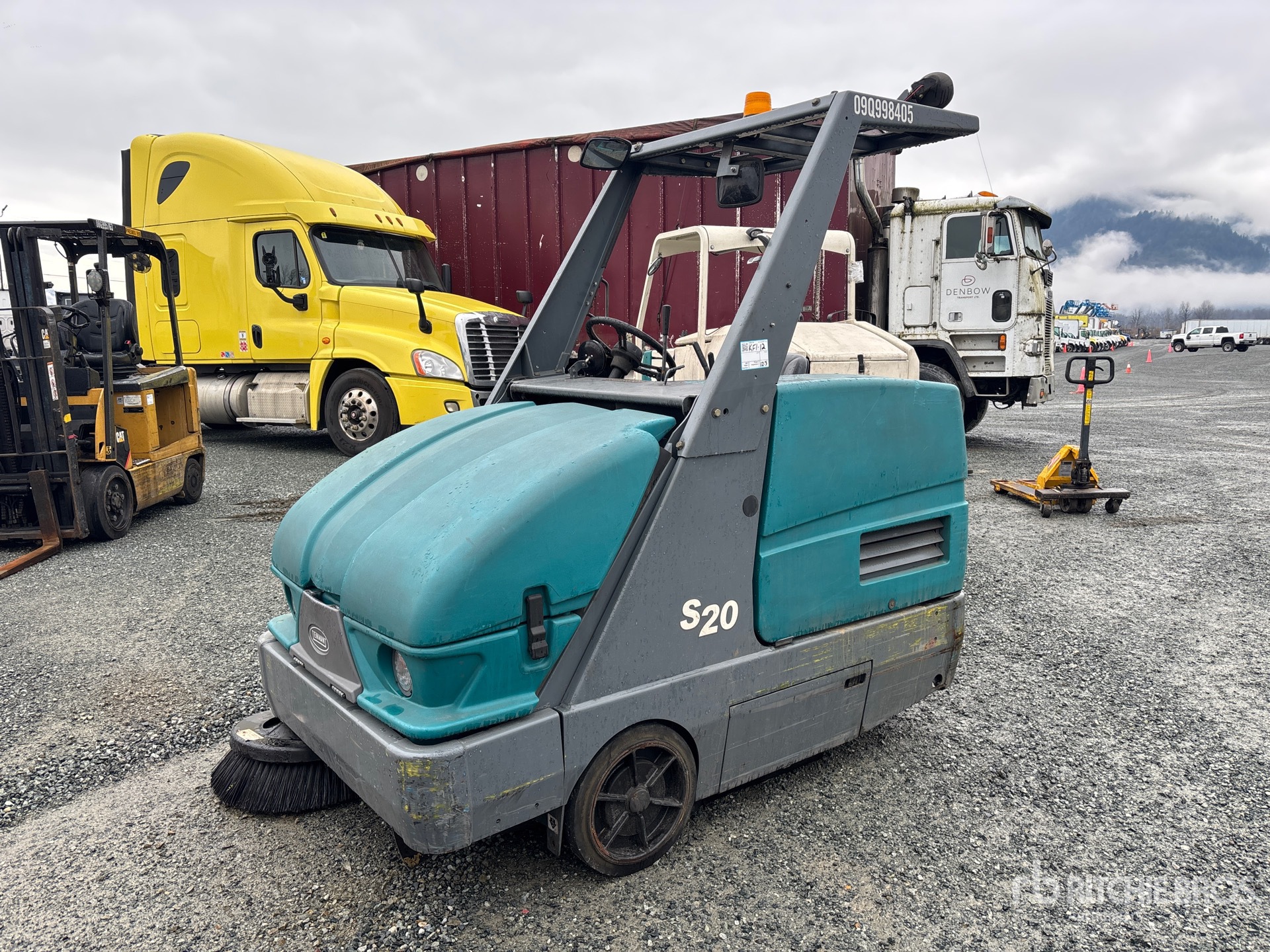 General Appearance with Image, coin avant gauche