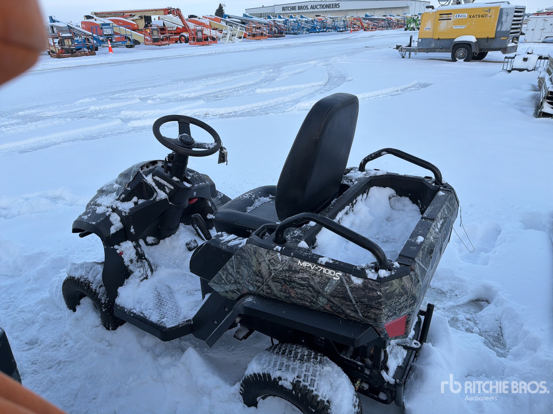 General Appearance with Picture, Left Rear Corner